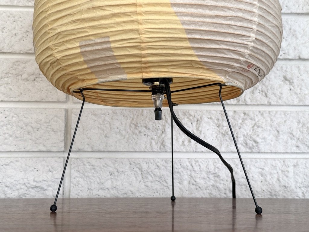 vintage isamu noguchi akari table lamp washi paper japanese lamp rare noguchi light sculpture 1A tripod table lamp authentic original