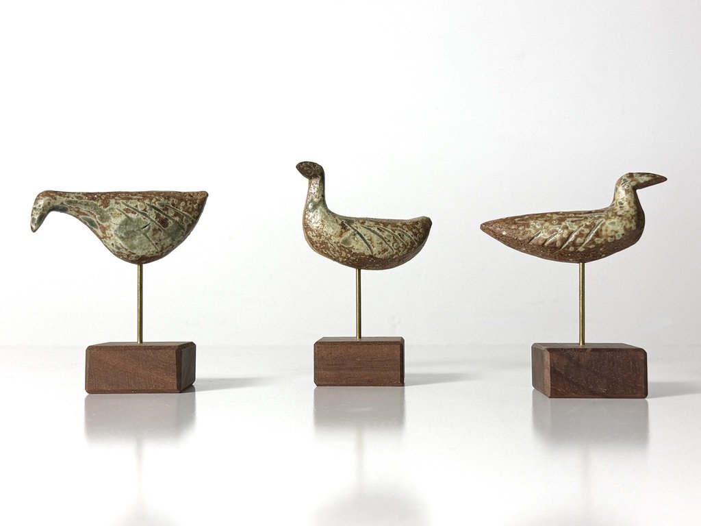 vintage mid century modern studio pottery bird sculptures richard peeler ceramic bird scandinavian decor original mid century modern pottery sculptures