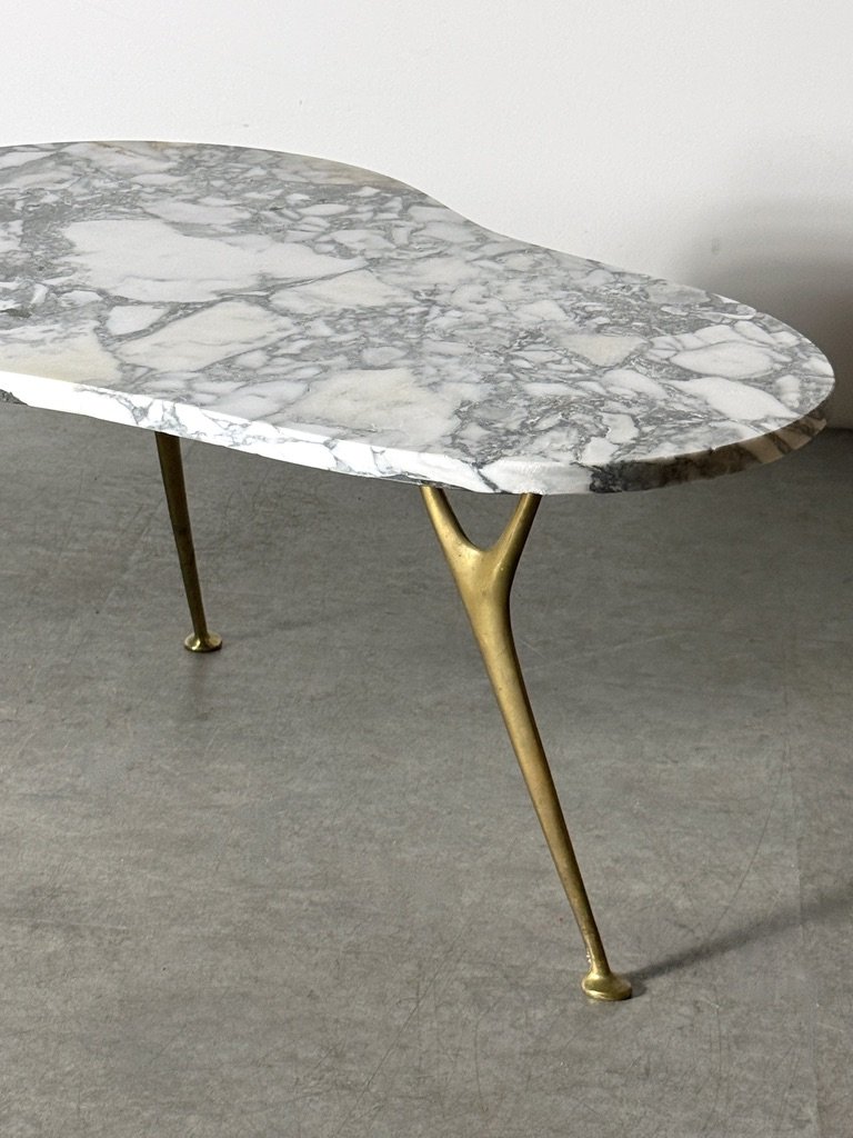 vintage mid century modern biomorphic marble coffee table brass legs sculptrual italian ico parisi gio ponti marble cocktail table rare unique splayed leg brass coffee table italy 1950's