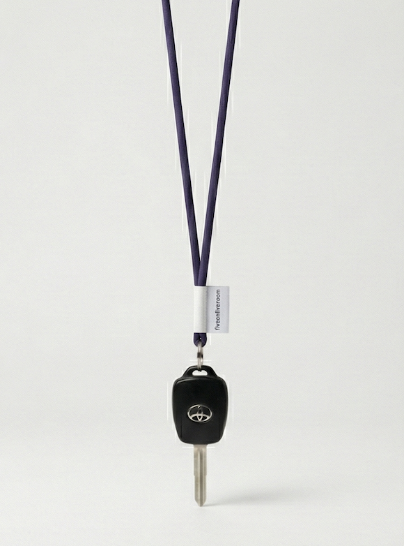 five on five room keychain navy