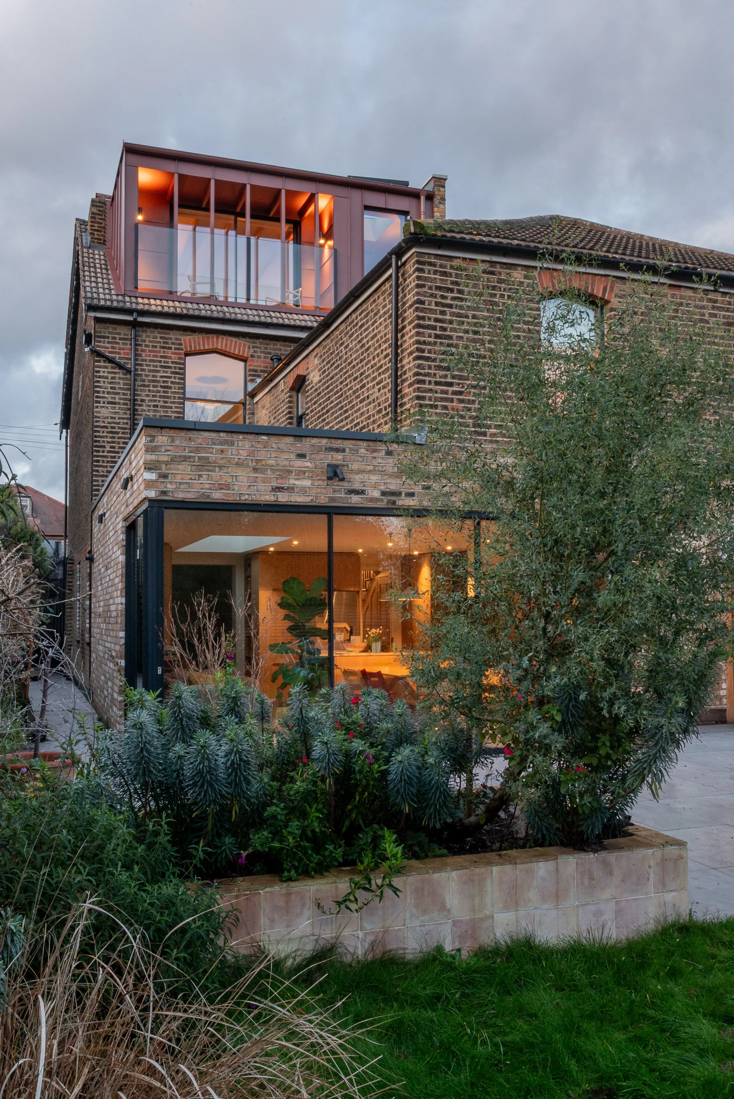 Shackelwell & De La Warr_Retouched (44 of 50).jpg