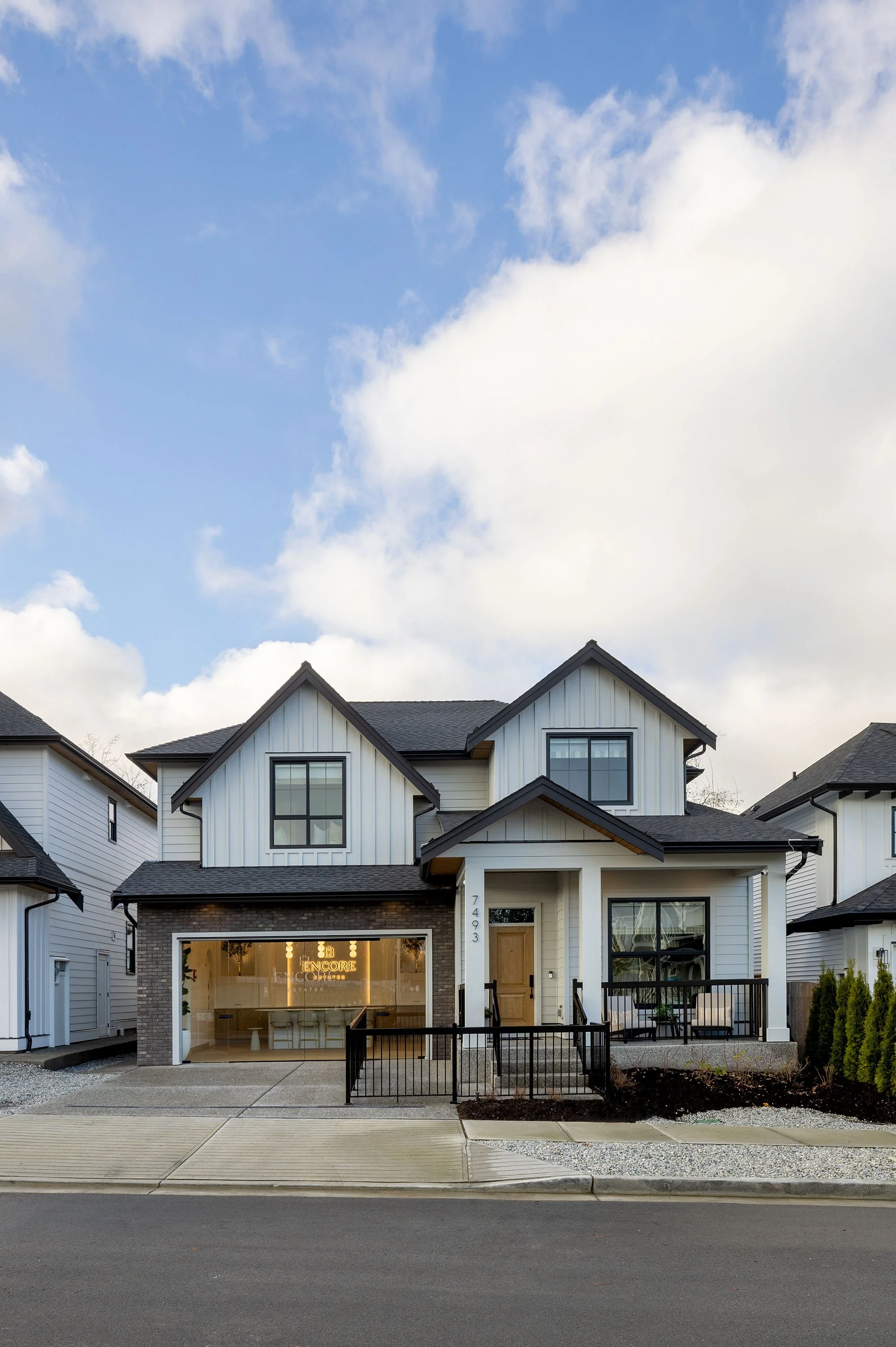 Encore SH Exterior 1.jpg