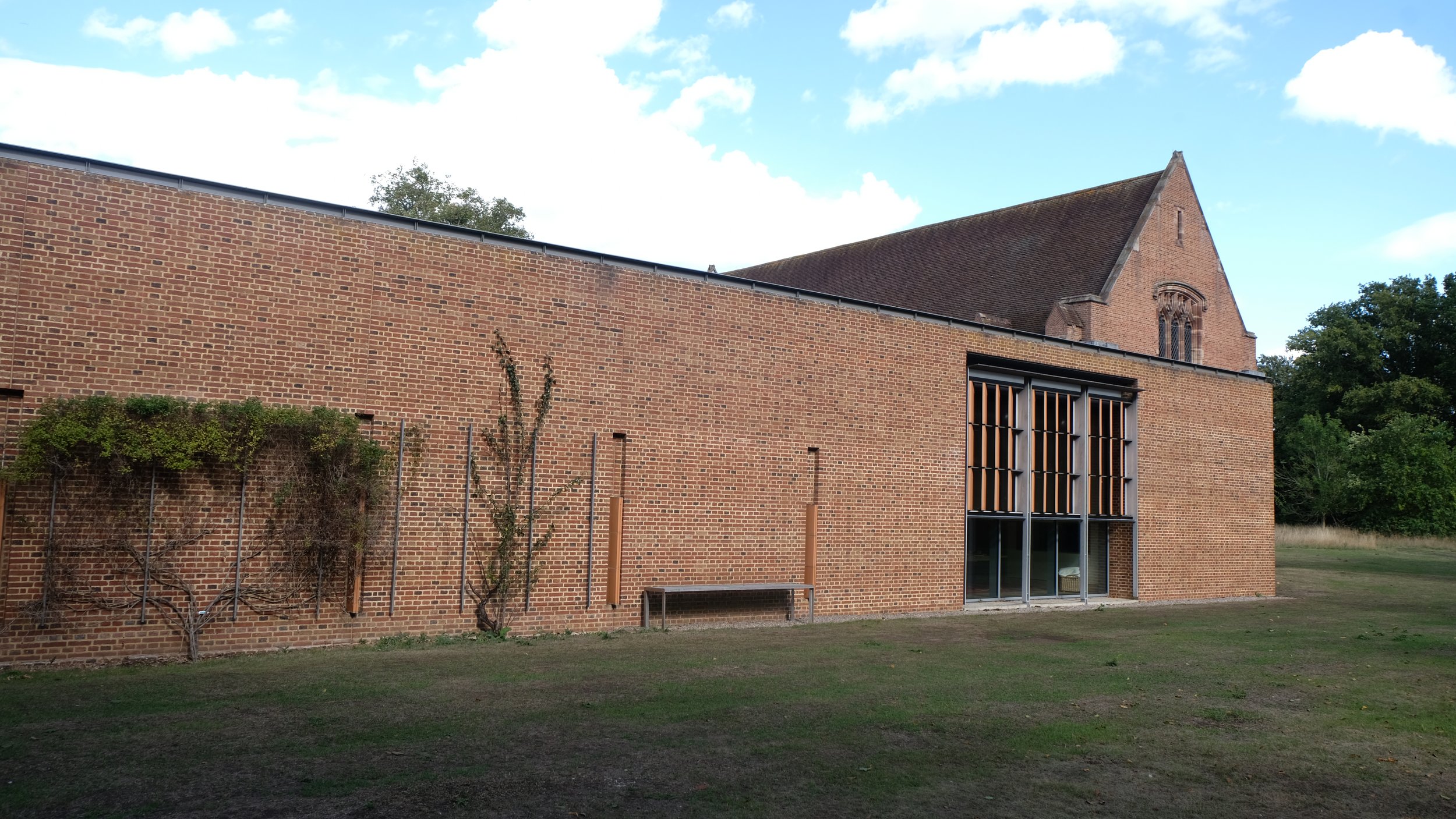 Girton College, Archive