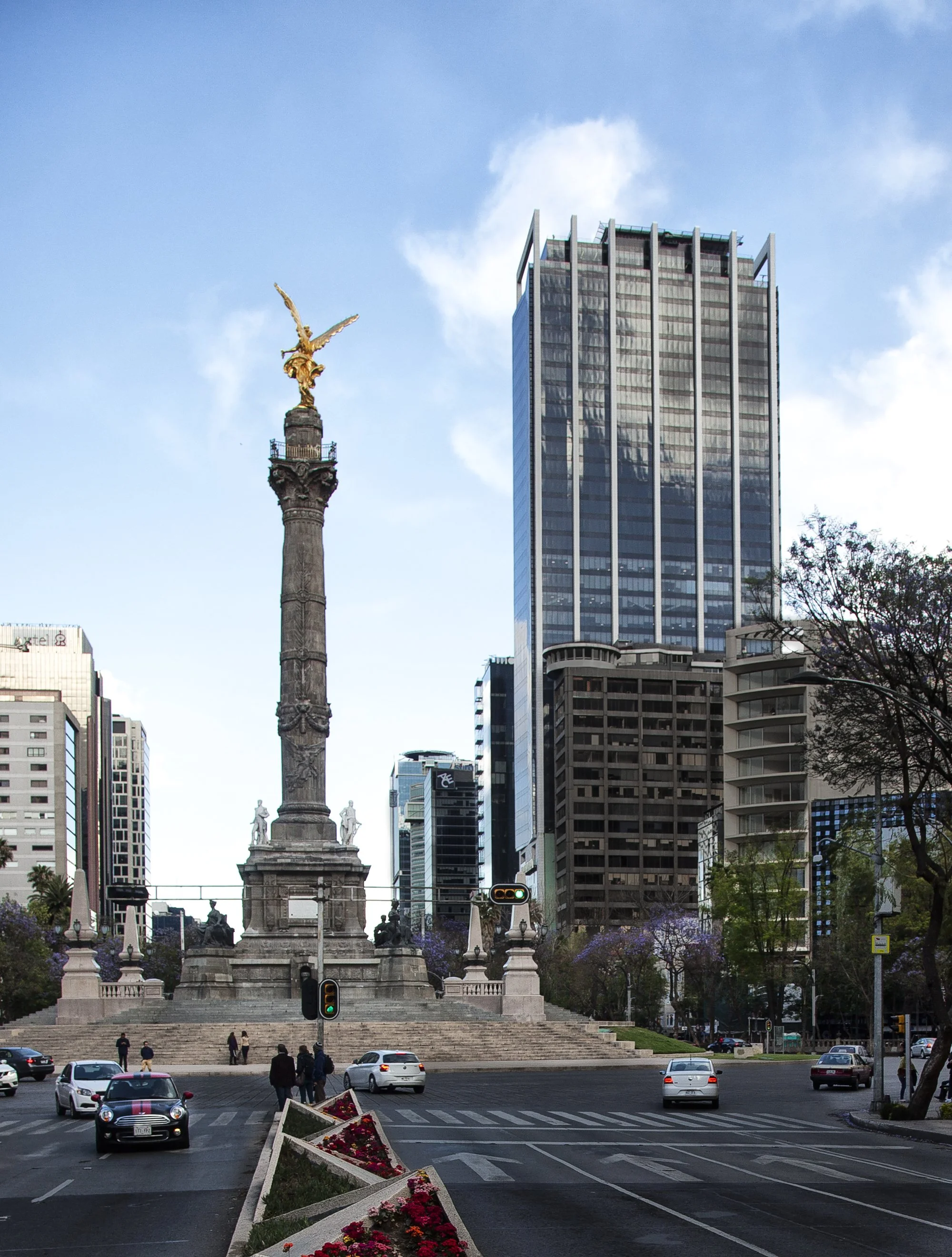 TORRE REFORMA LATINO.jpg