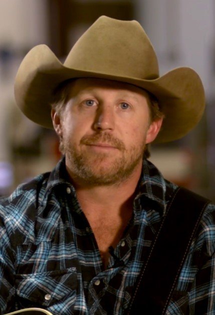 Kyle Park │ Louie Comella REEL HUMANS Interview with Kyle Park in San Antonio Texas ● www.reelhumans.com ● www-IVOXplus-com ●