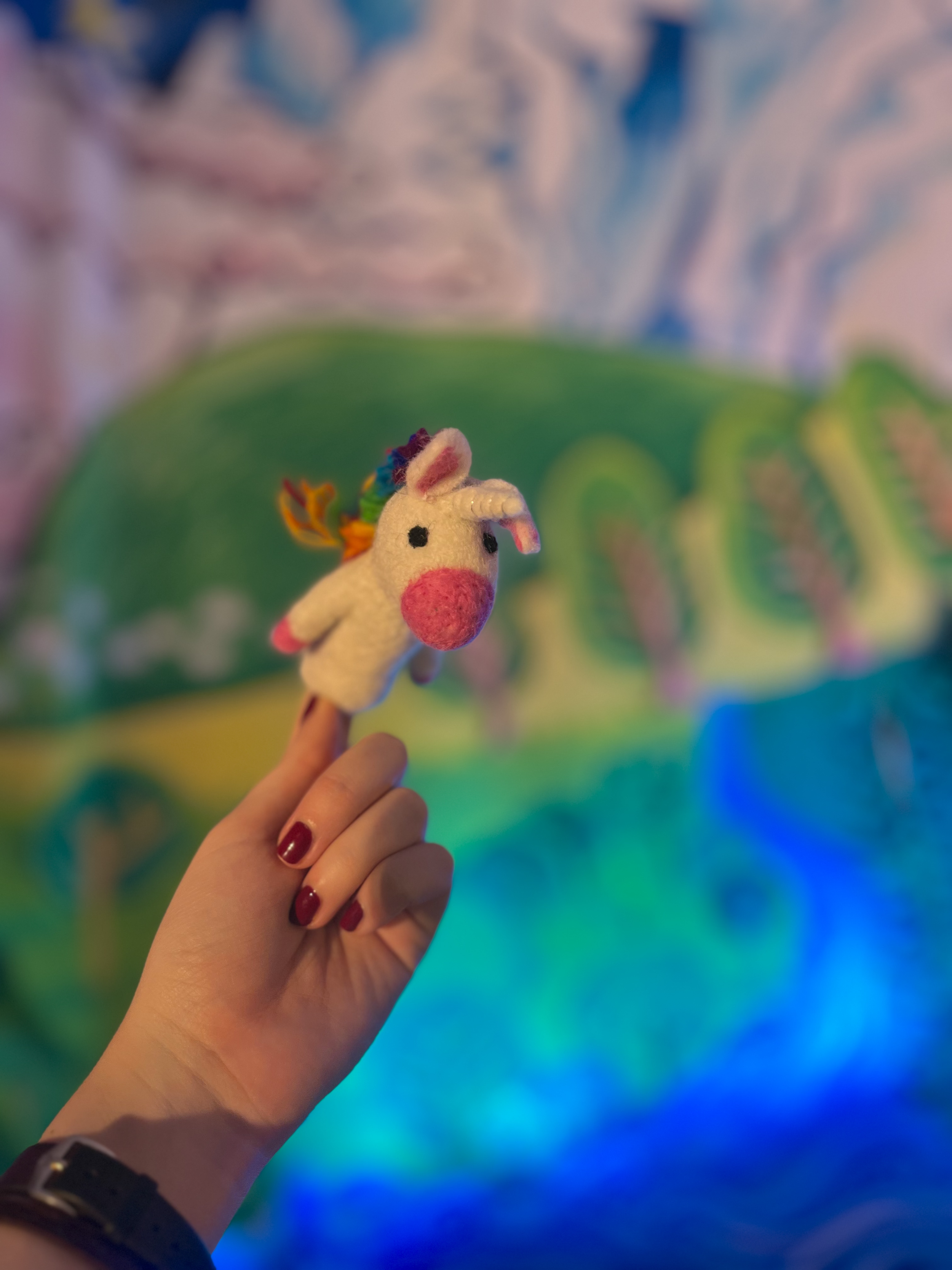 FingerPuppet-Unicorn-Front.png