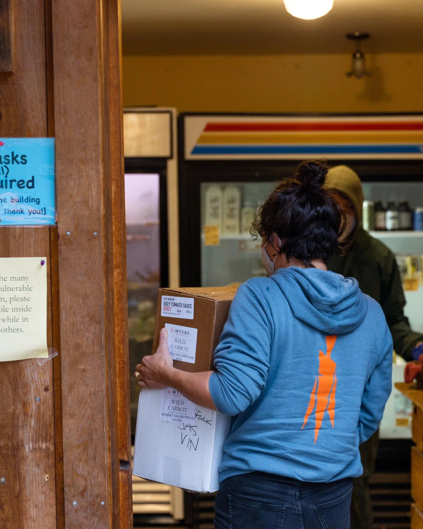 We're hiring a Sales Manager 🥕 Myers Produce is a women-run regional distributor connecting Northeast farms to independent retailers and restaurants in NYC, Boston, the Cape, and the Hudson Valley. We're looking for someone to manage active customer