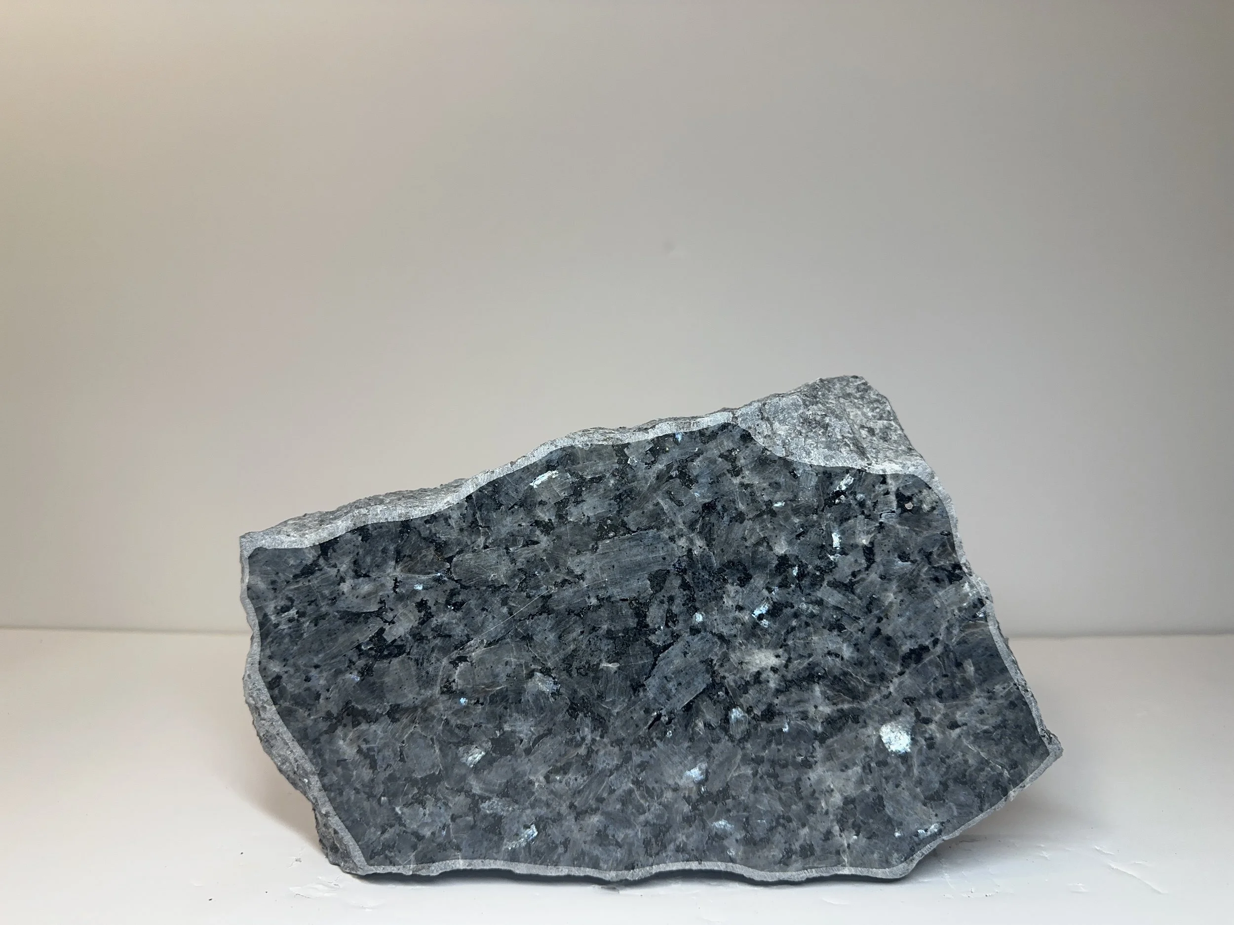 Small Silver Pearl Granite