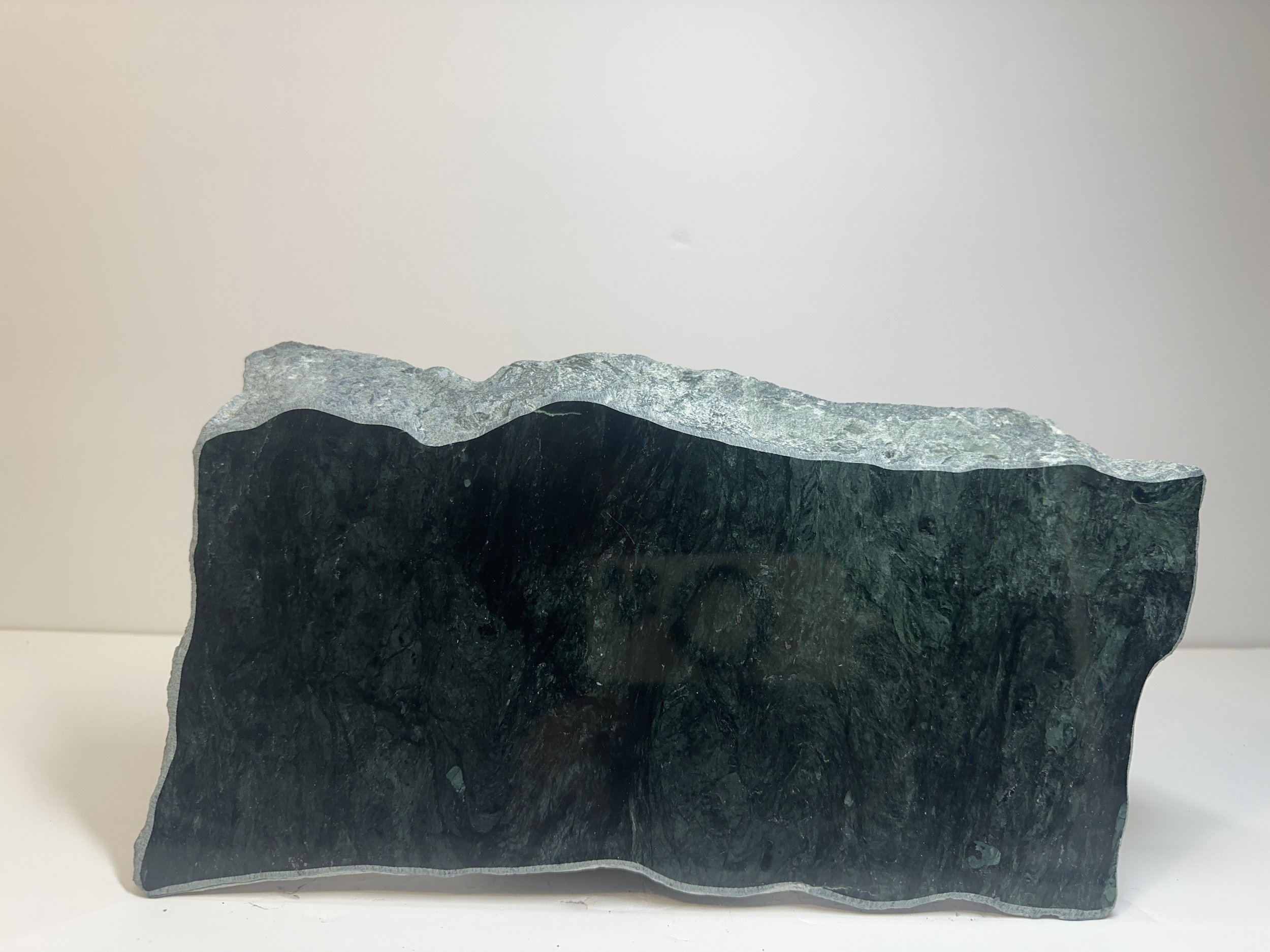 Small Vermont Verde Antique Serpentine