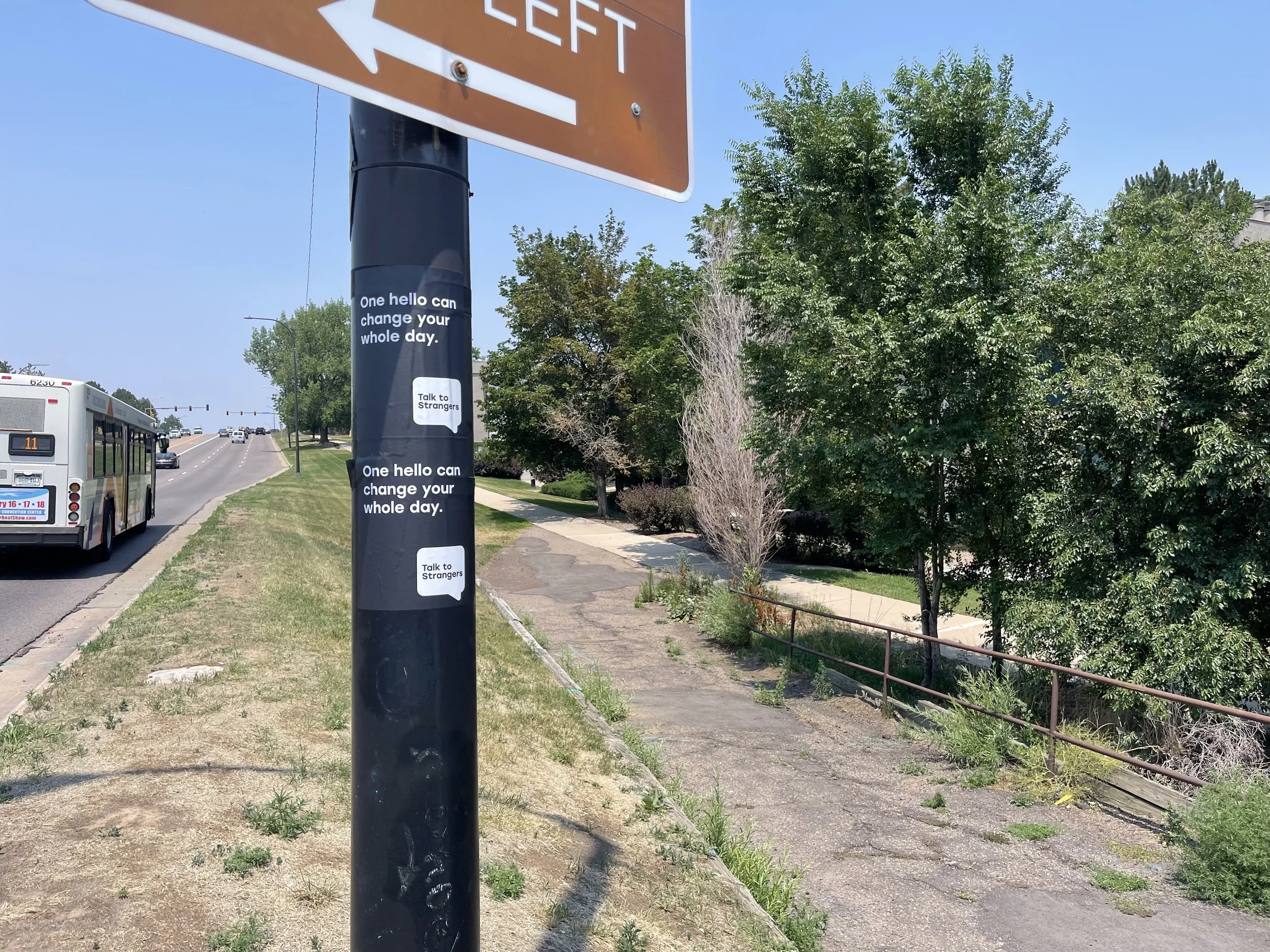 Snipes: The Small Posters That Take Over City Poles