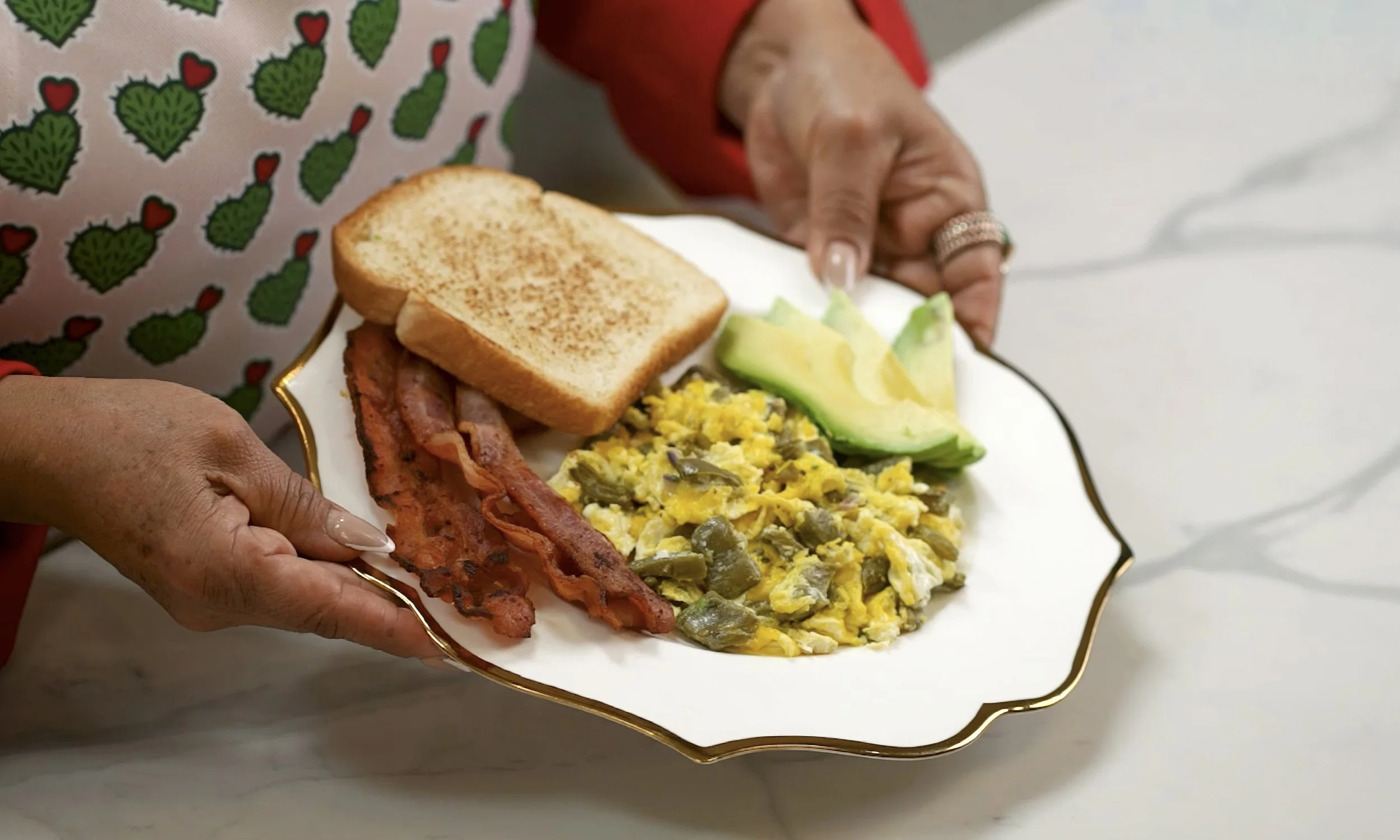 Nopalitos with Scrambled Eggs