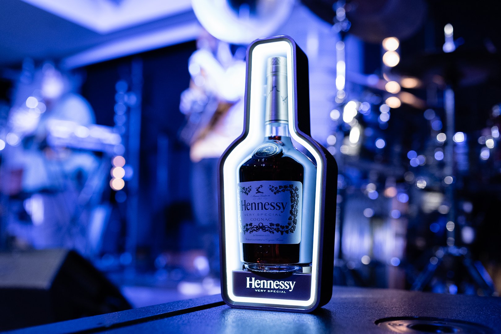 HCLUB_HENNESSY_EJ_THACKERY_BLUELABEATS_131219LoRes-7083.jpg