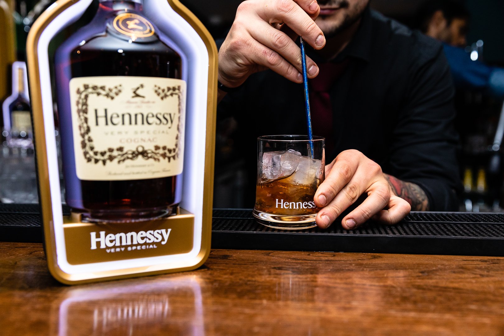 HCLUB_HENNESSY_EJ_THACKERY_BLUELABEATS_131219LoRes-7833.jpg