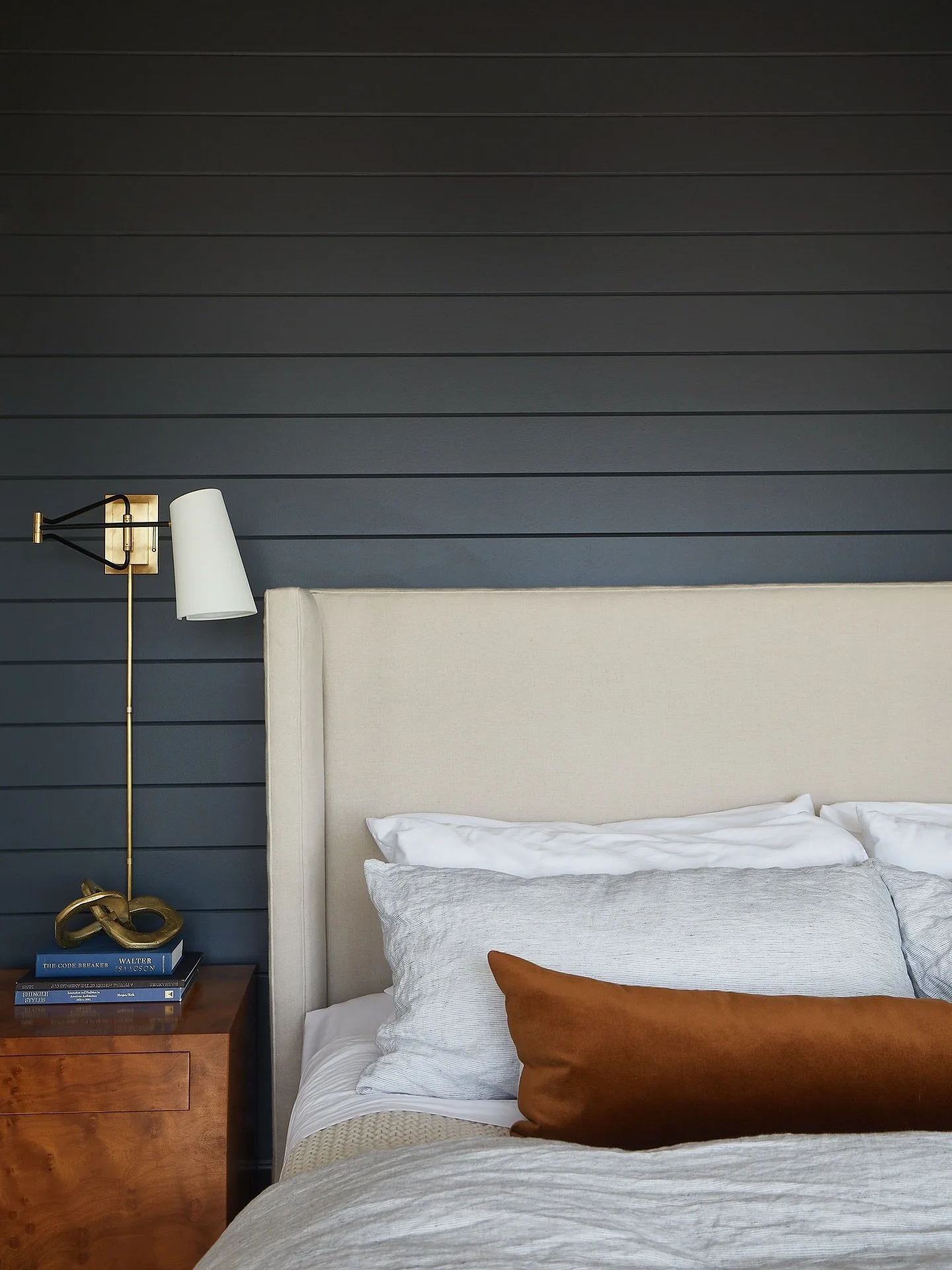 Dark + Moody (or dark + spooky). Rust and inky blue are my favorite version of halloween colors! 

Photography: @ashleyavilaphotography 
Architect: @searsarchitects