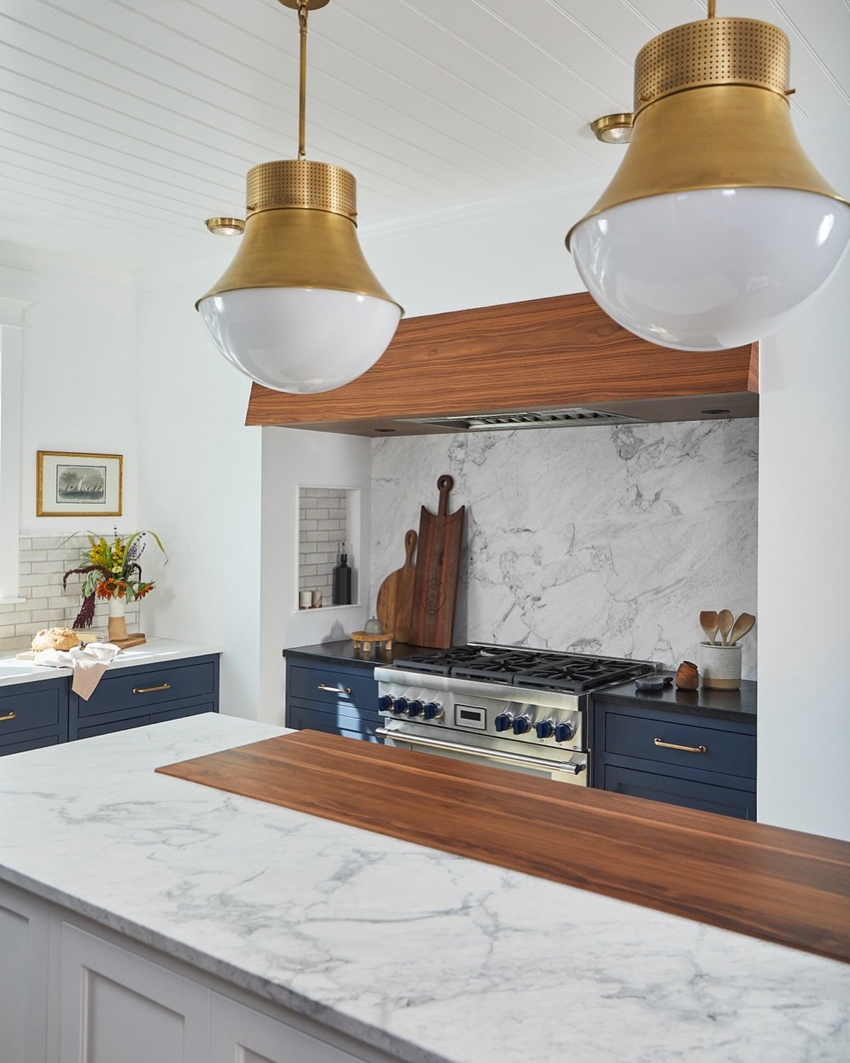 Reminder that timeless doesn&rsquo;t have to be colorless!

Architect: @searsarchitects 
Photography: @ashleyavilaphotography