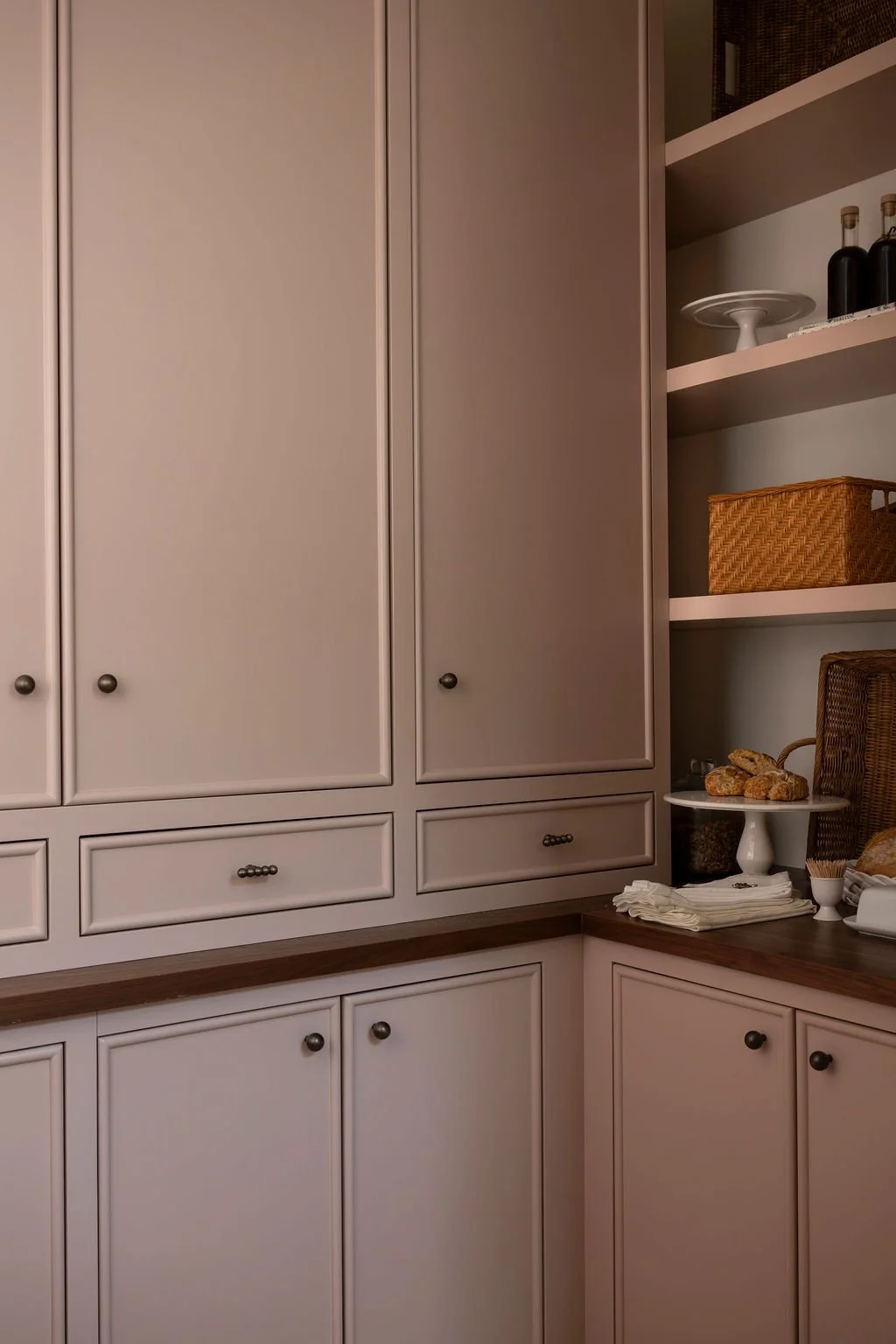 ada-mi-interior-design-photography-pantry-tori-sikkema-photography-element-design-studio-mosaic-properties-401.jpg
