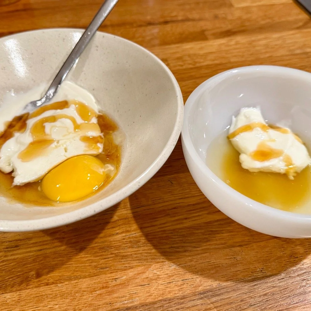 Cat mama. Plant lady. Digging in the garden. Taking care of cats. Can&rsquo;t forget about myself. Hair mask on the left. Face mask on the right. Homemade. Applied for an hour. Incredible transformation.

#selfcareroutine #homemade #catmama #plantlad