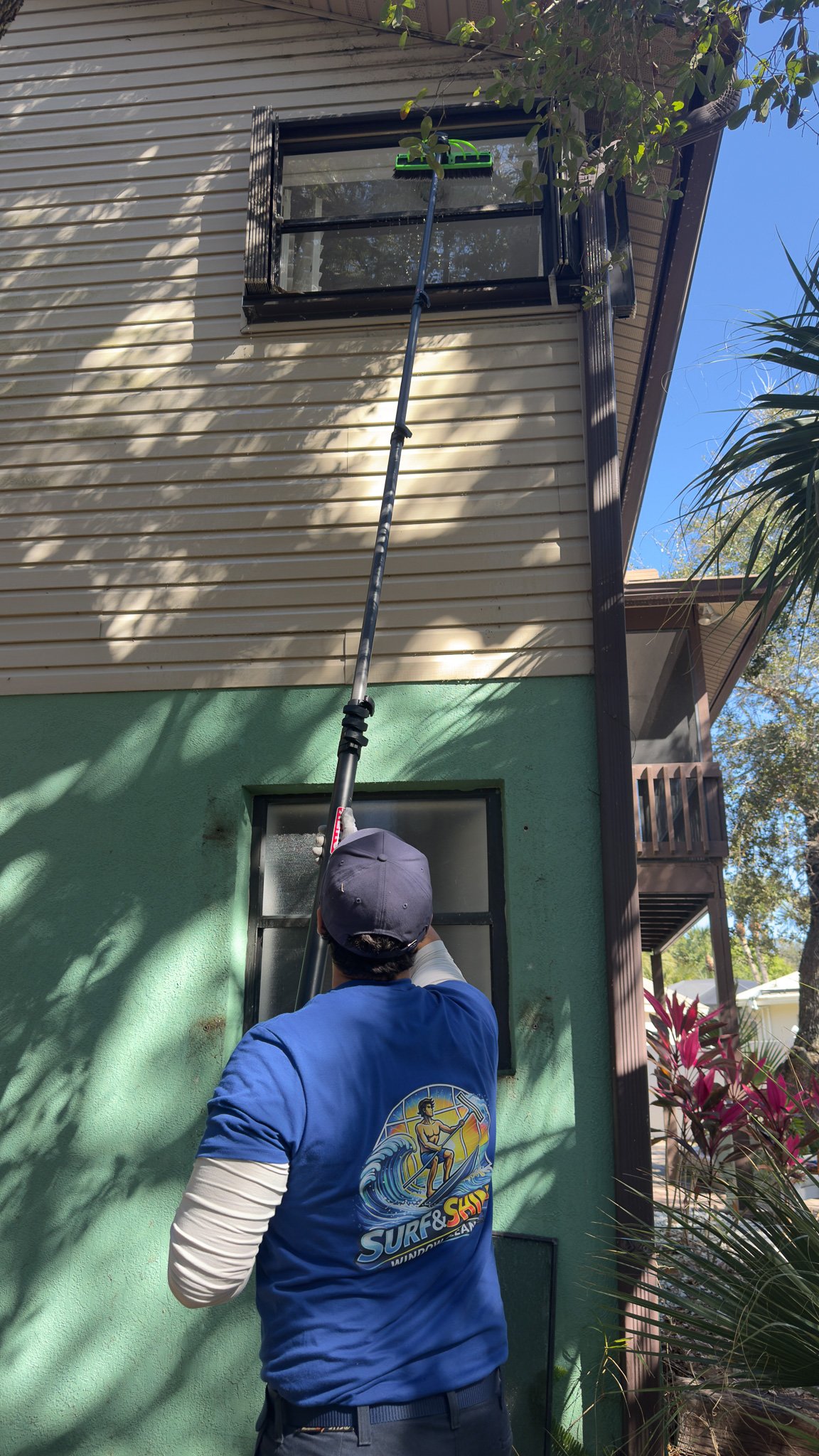 Professional Commercial Window Cleaner