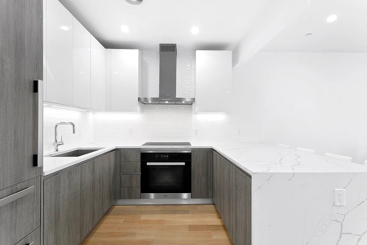 Brooklyn New Construction Condo Kitchen
