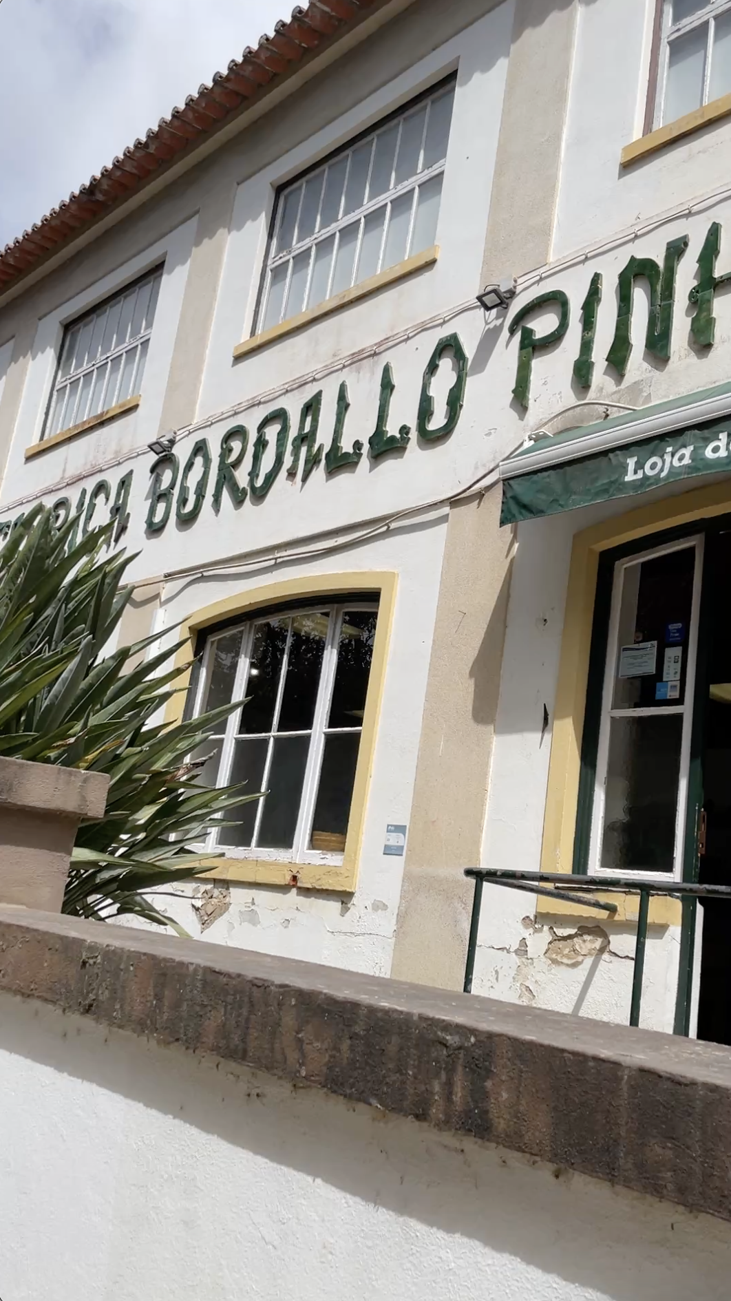Bordallo Pinheiro store in Caldas da Rainha