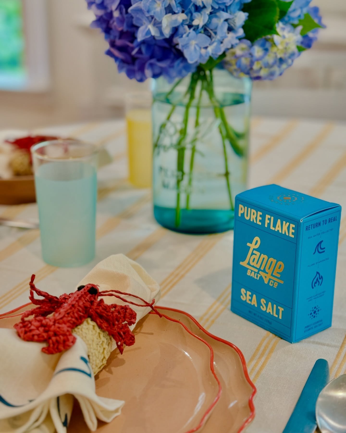 Father&rsquo;s Day is this weekend! Summer-ready his table and treat him to the kind of gift he&rsquo;ll actually use &mdash; and love. Our gourmet, hand-harvested finishing sea salt is crafted to bring out the best in everything from a perfectly gri