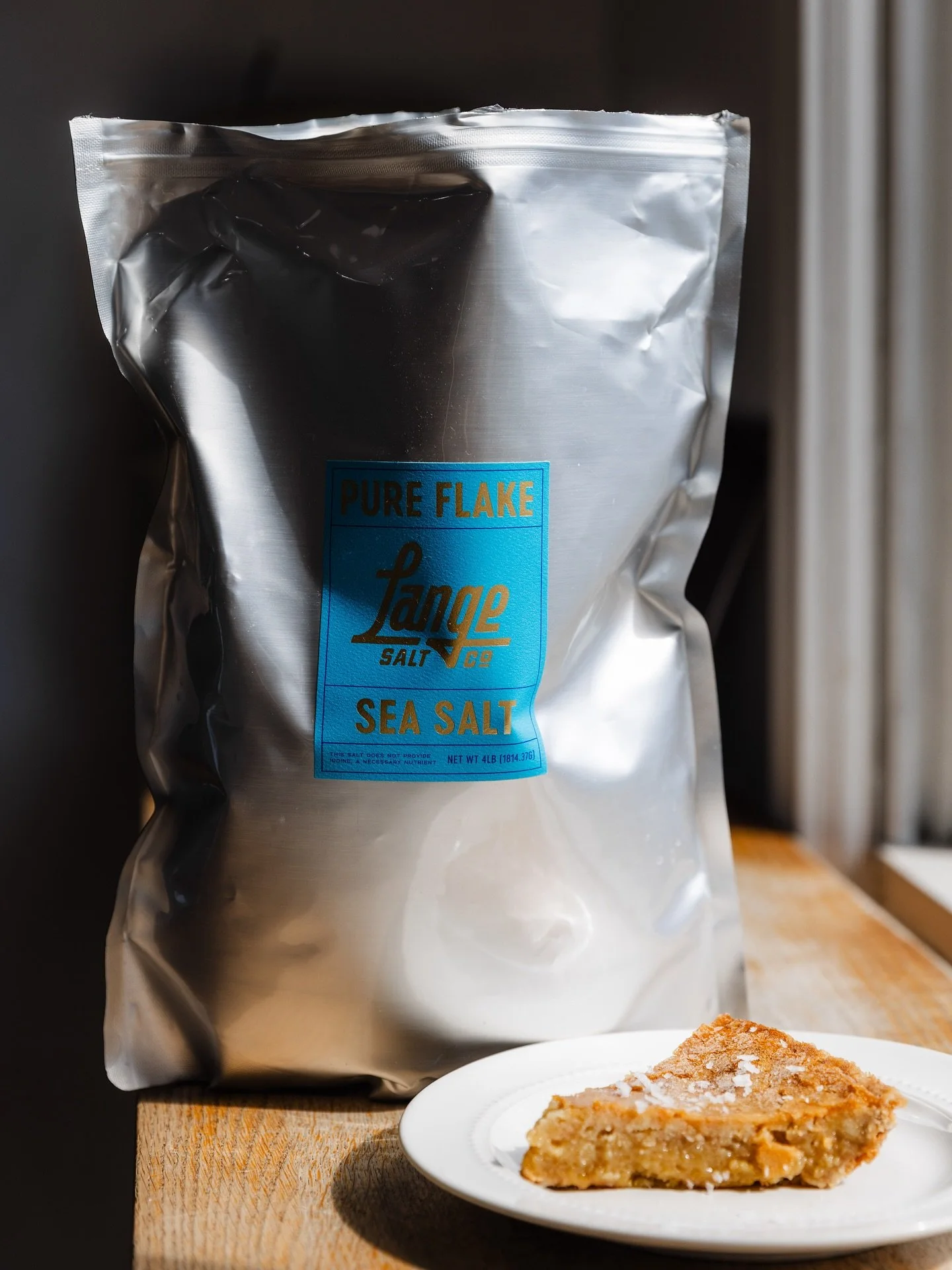 Big gratitude to @pie_bar for welcoming us into even more Thanksgiving kitchens! We love imagining families and friends gathering this season over dishes made with our Lange kosher or brightened with our Lange flaky salt. Hard to believe that this ti