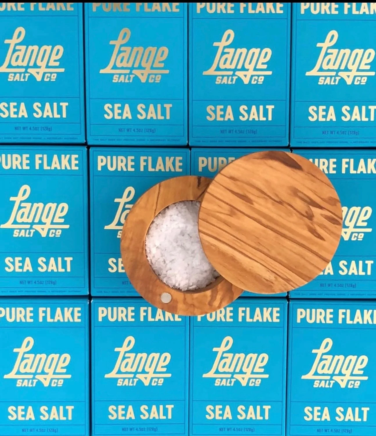 💙🧂🌊

#langesaltco #seasalt #flakysalt #salt #chef