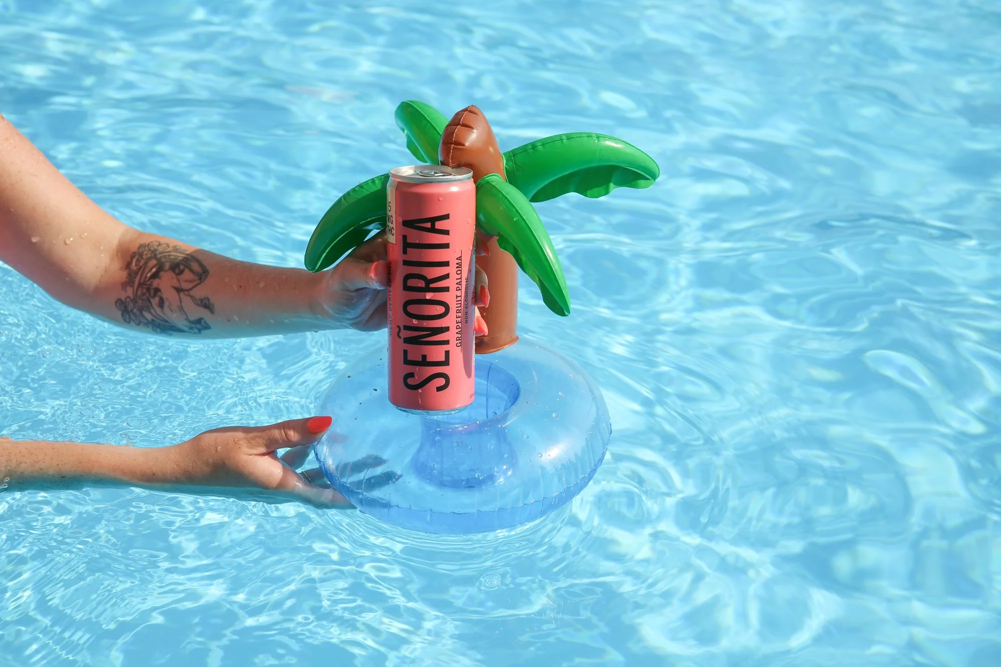 Senorita Pool Shoot July-65.jpg