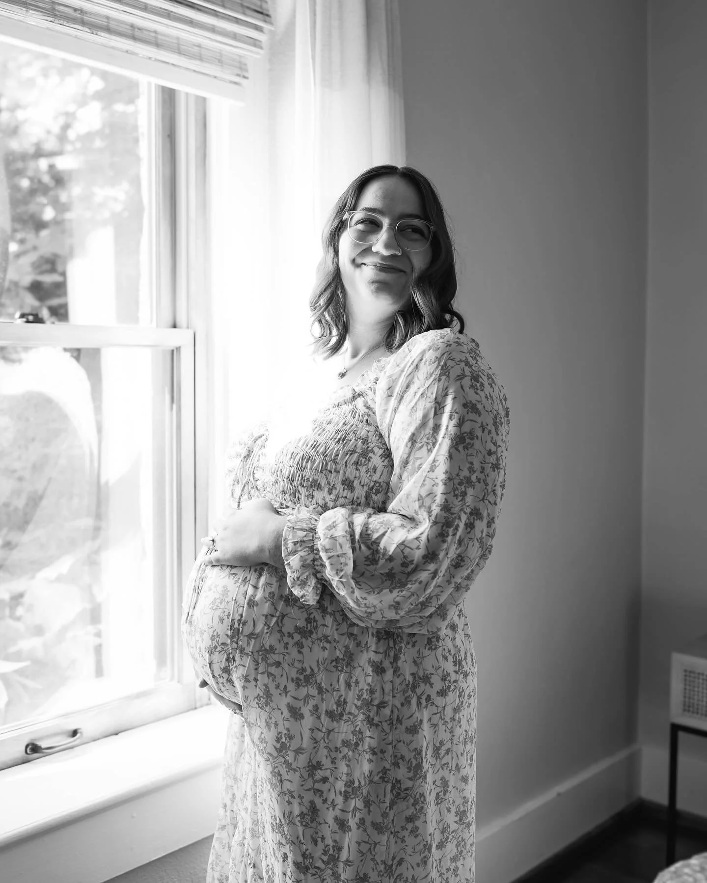 exciting things from Harbor coming this spring🌱

&bull;
&bull;

#nwaphotographer #nwaphotography #portraitphotographer #lifestylephotographer #seniorphotography #maternityphotographer #portra400 #fujifilmxt30 #sony #canonae1 #mamiya #filmphotographe