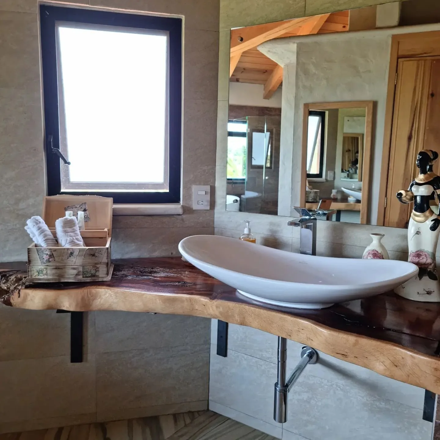 Caba&ntilde;a Los Patos 

#caba&ntilde;asconestilo
#caba&ntilde;ashermosas 
#caba&ntilde;asecologicas
#caba&ntilde;asrusticas
#caba&ntilde;astapalpa
#tapalpamagico