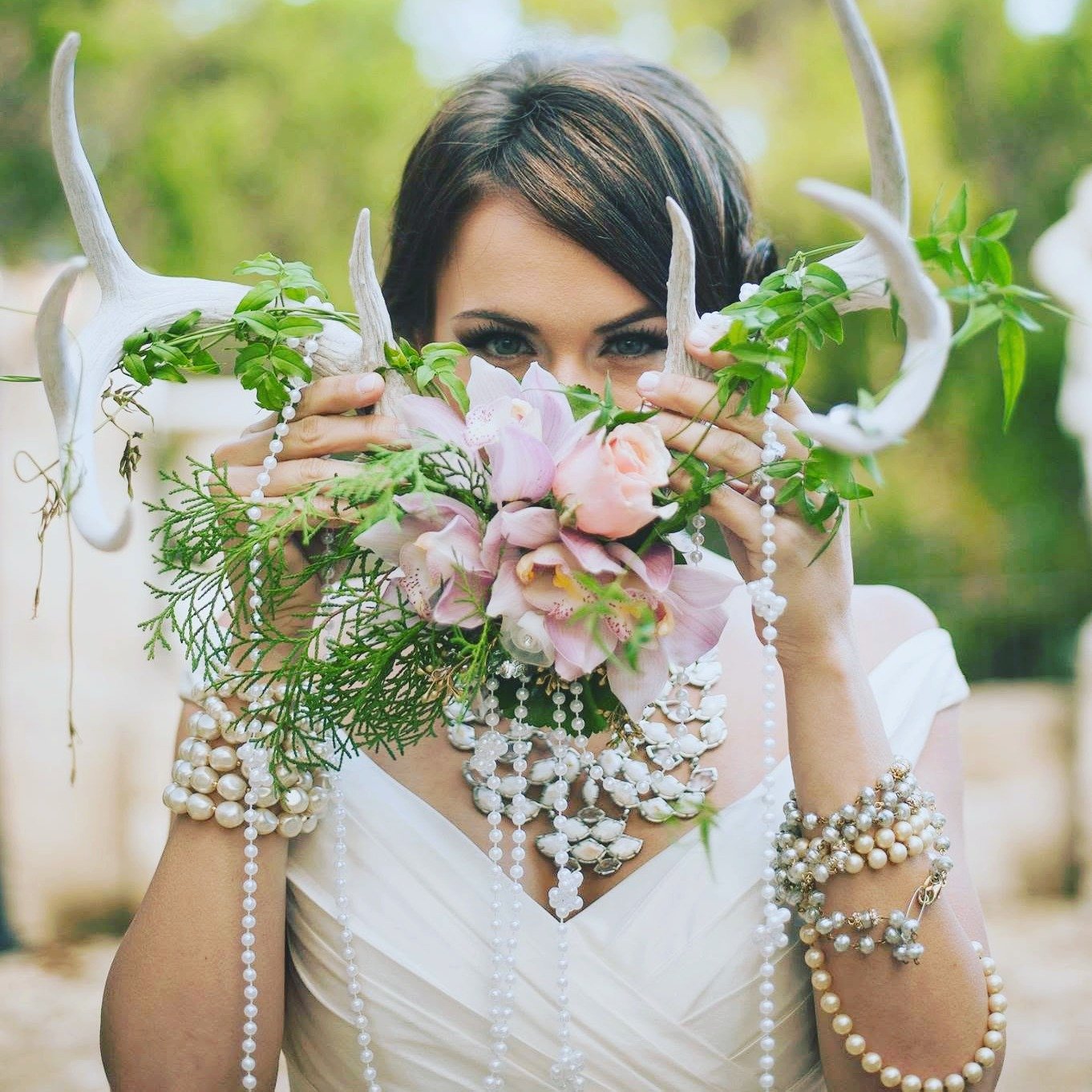 Who says a bridal bouquet has to follow the rules? From delicate blush blooms and cascading greenery to antlers and pearl details, we love when a bride&rsquo;s vision breaks tradition and embraces her own unique style.

As wedding planners, we believ