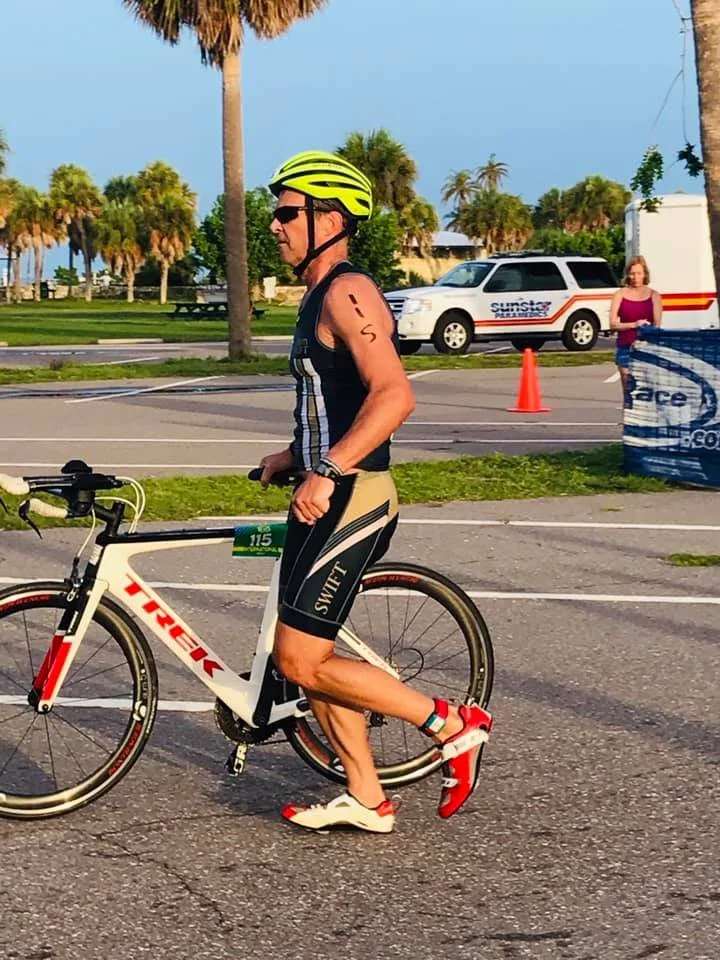 Steve Swift with Tri Bike.jpg