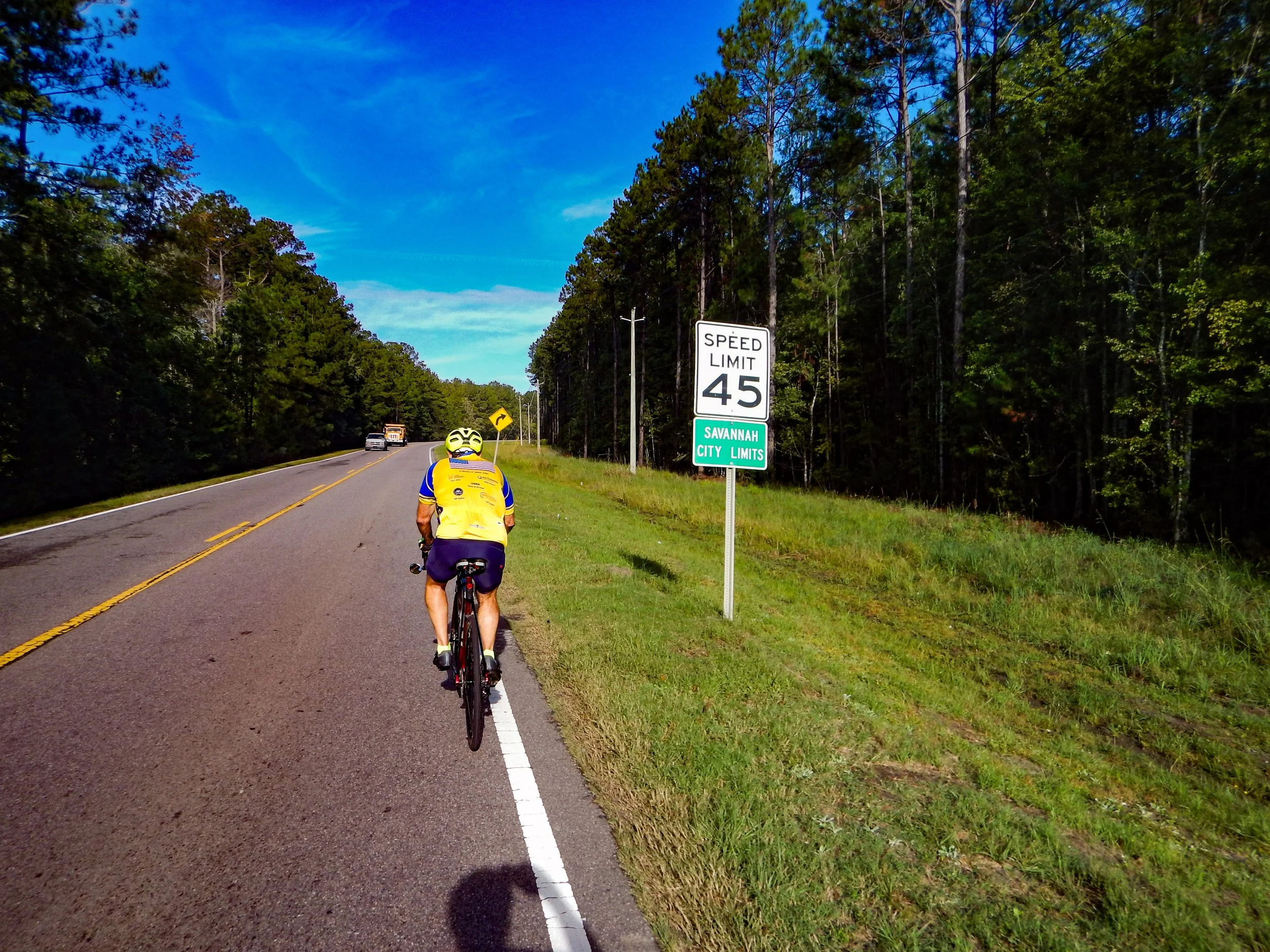 Leaving Savannah City Limits - road surface immediately improved