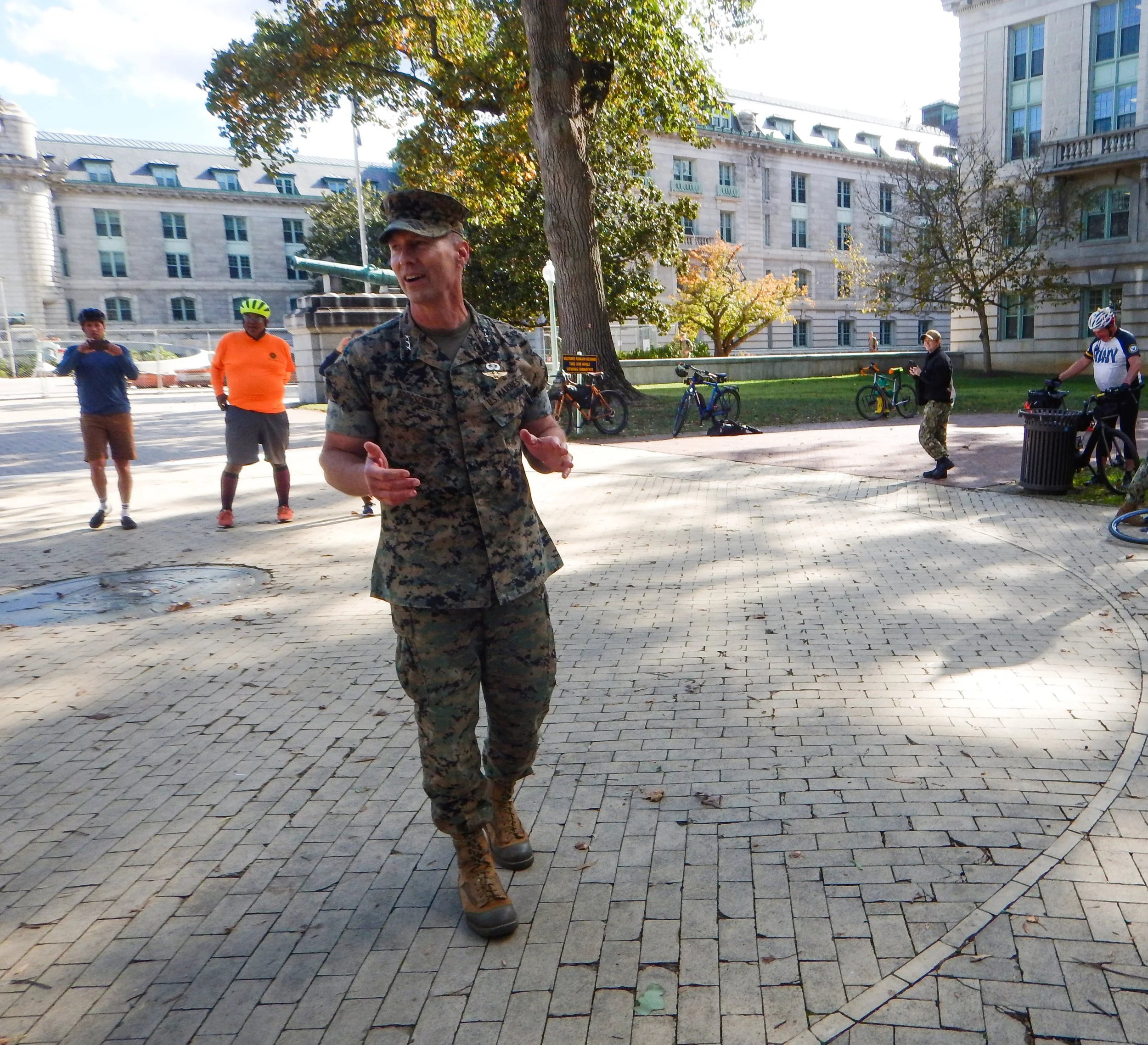 USNA Superintendent LT GEN Michael
Borgschulte greets the riders