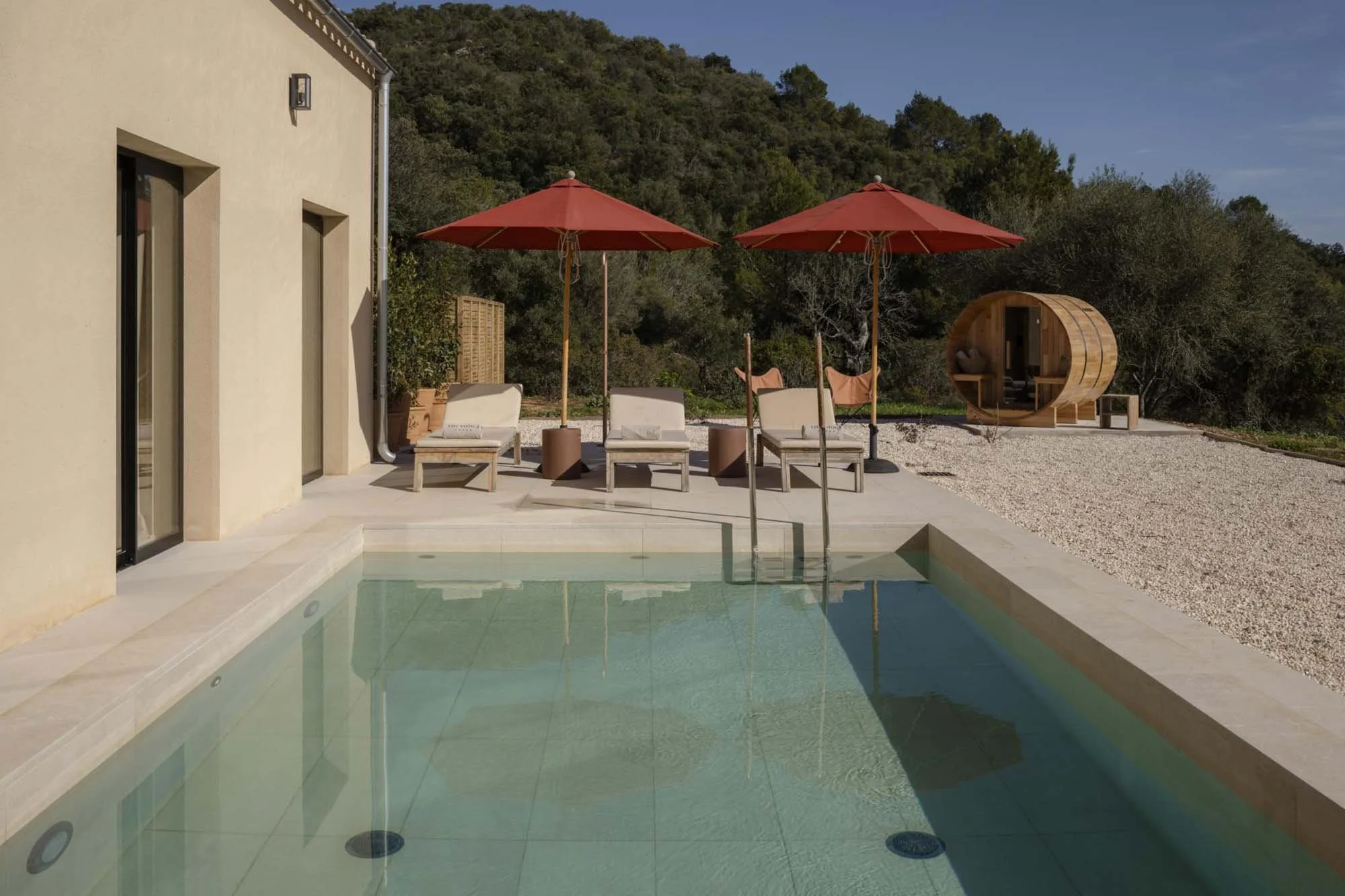 TheLodge-Mallorca_outdoorpool.jpg