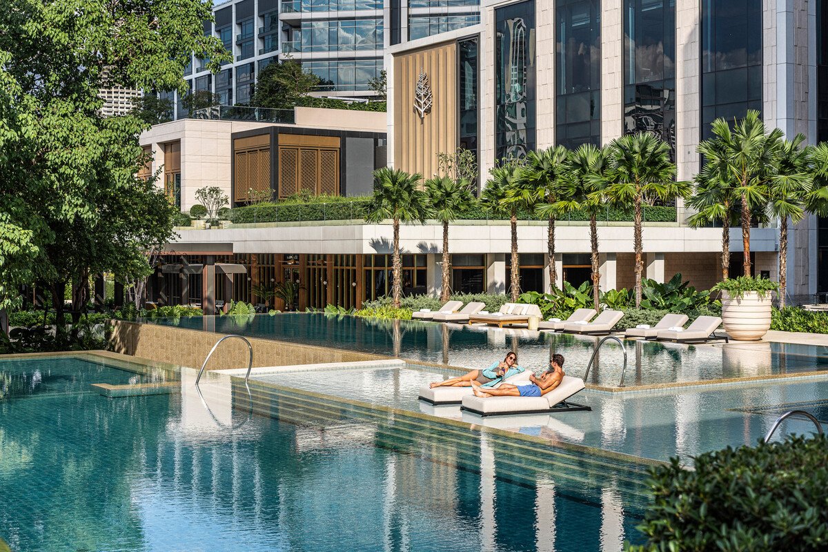 Four Seasons Chao Phraya Pool