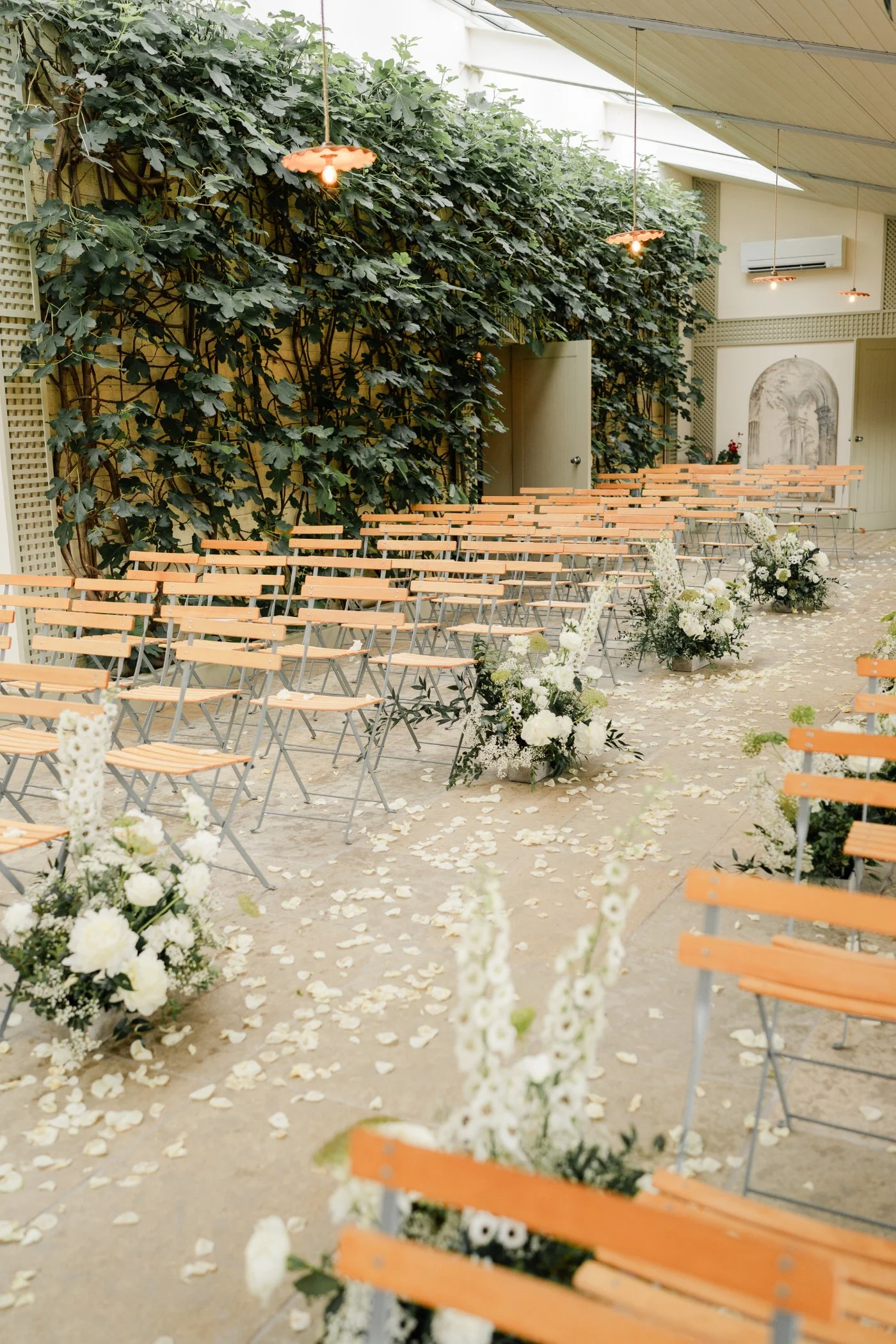 the-way-to-bloom-kin-house-wedding-florist-17.jpeg