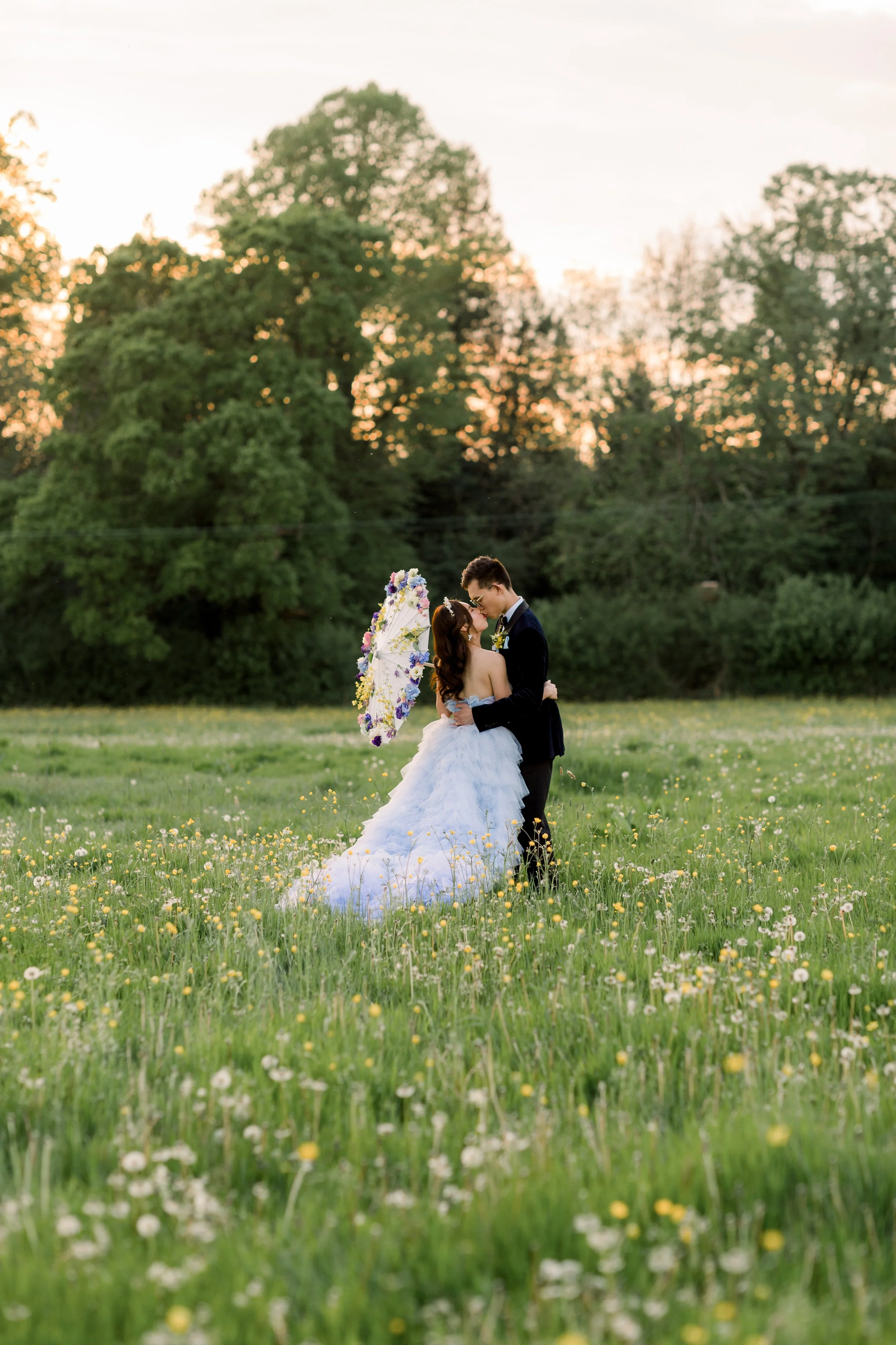 creative-bridal-portrait-with-floral-umbrella..jpg