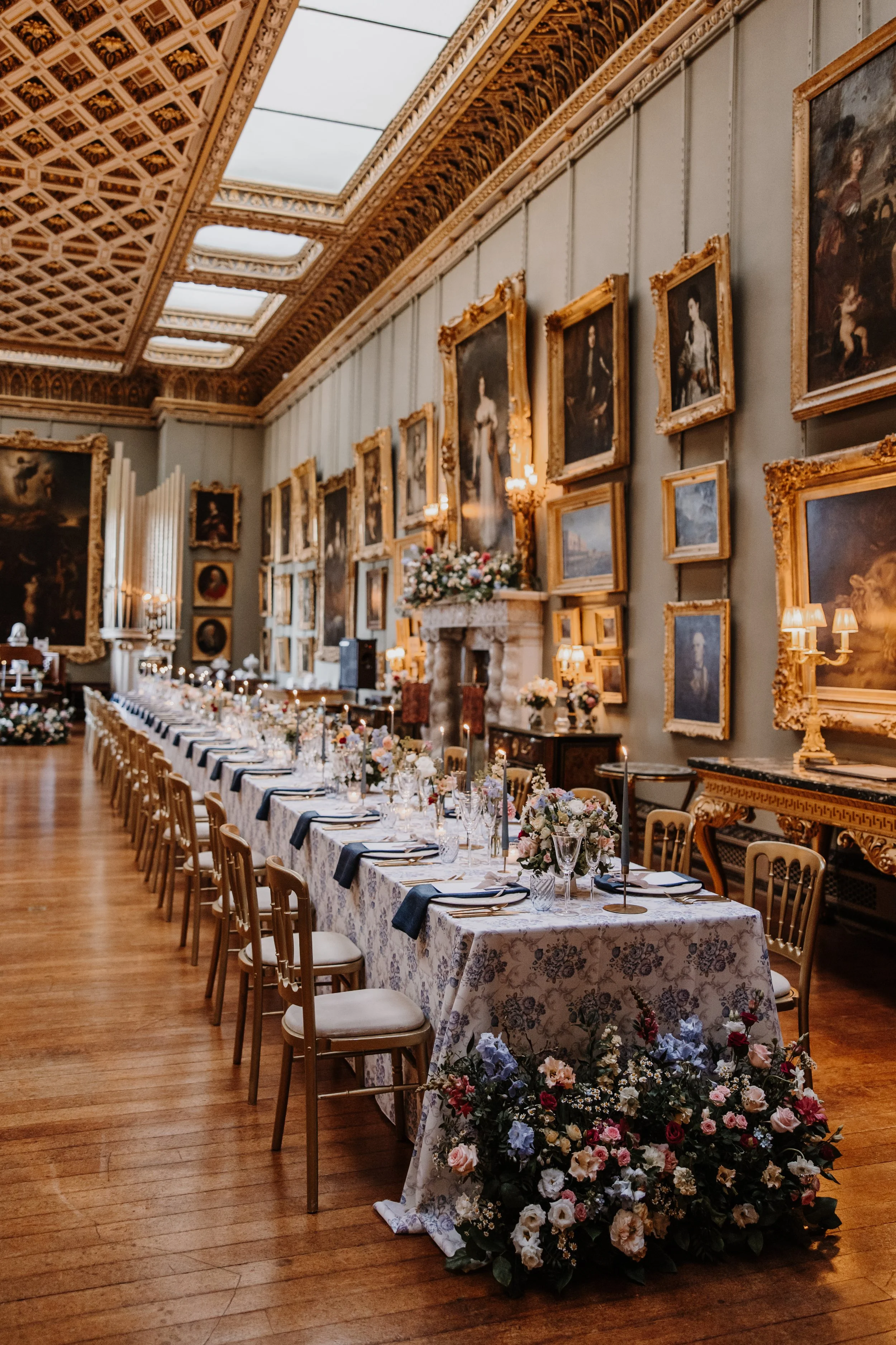 elegant-long-table-wedding-design-uk-florist.jpg