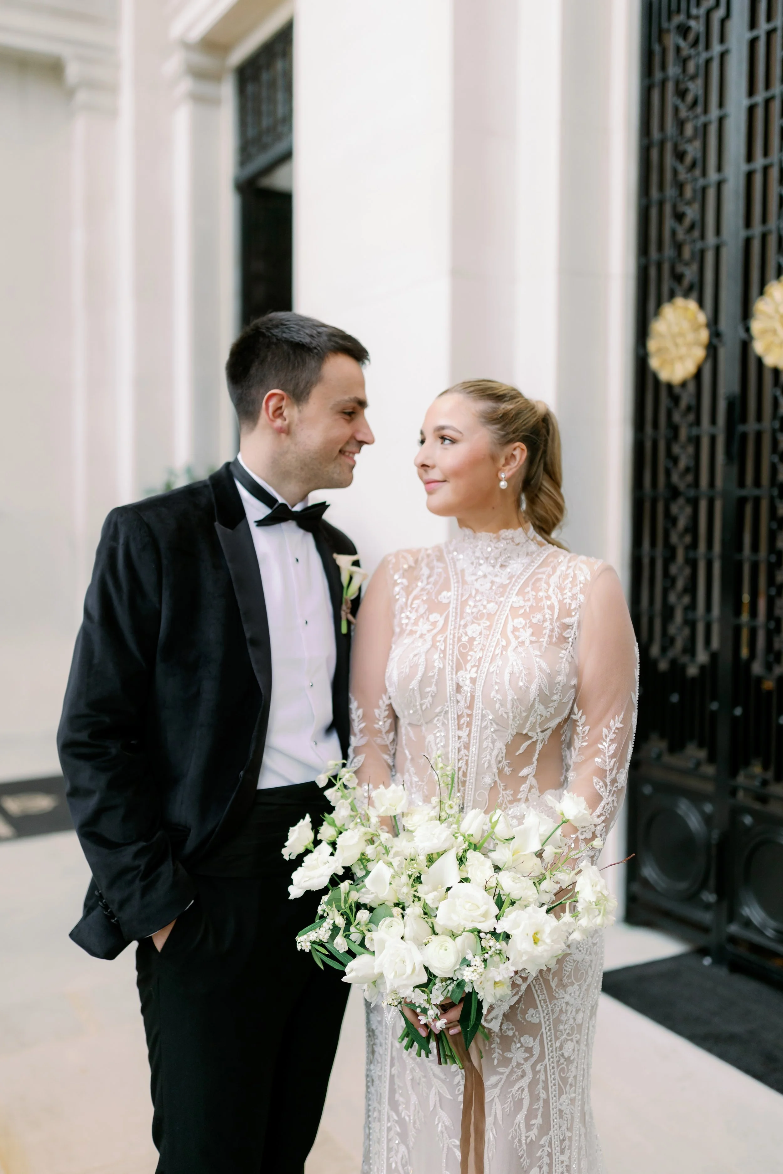 london-wedding-florist-christmas-wedding-bouquet-inspiration.jpg
