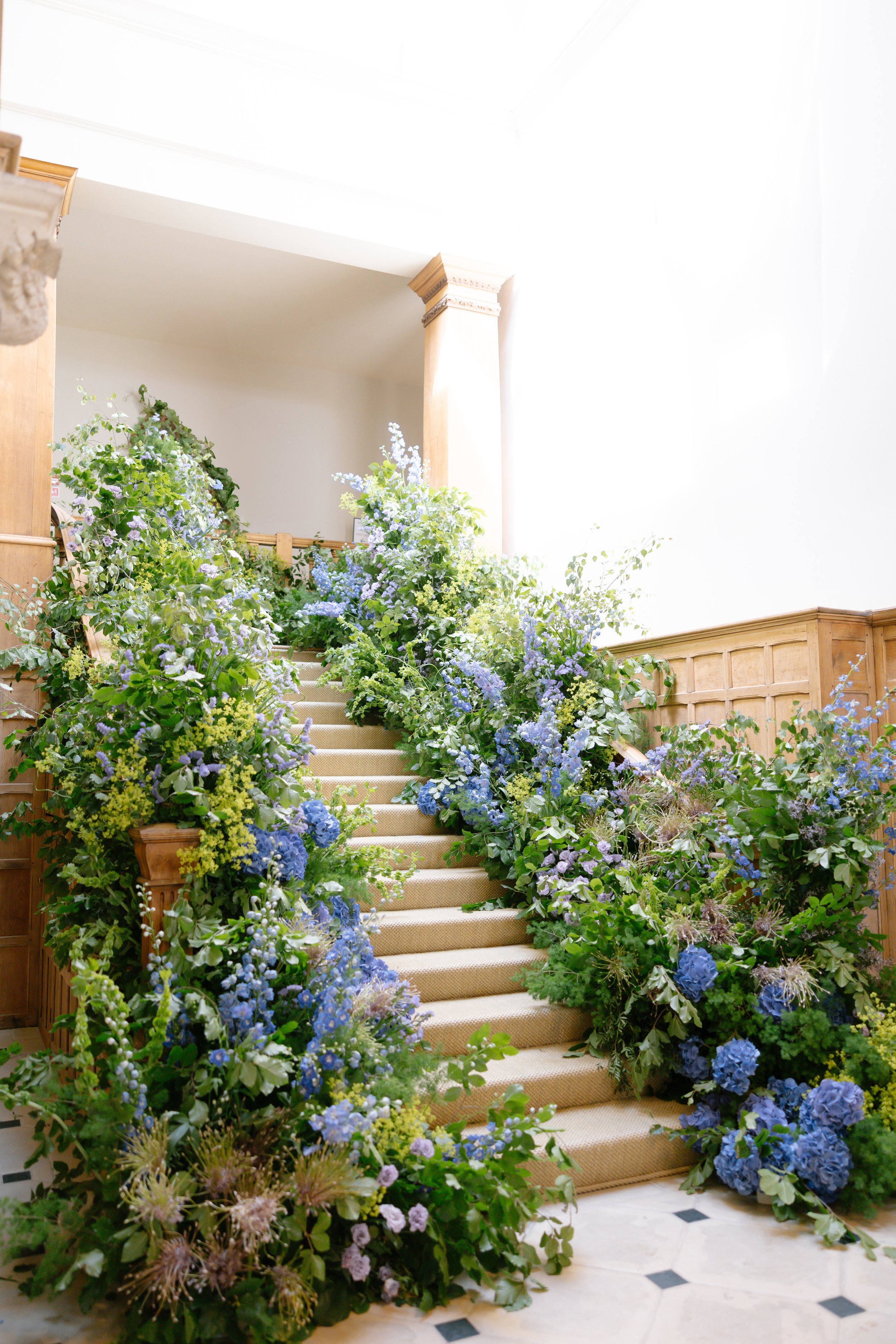 modern-floral-staircase-installation-the-way-to-bloom.jpg