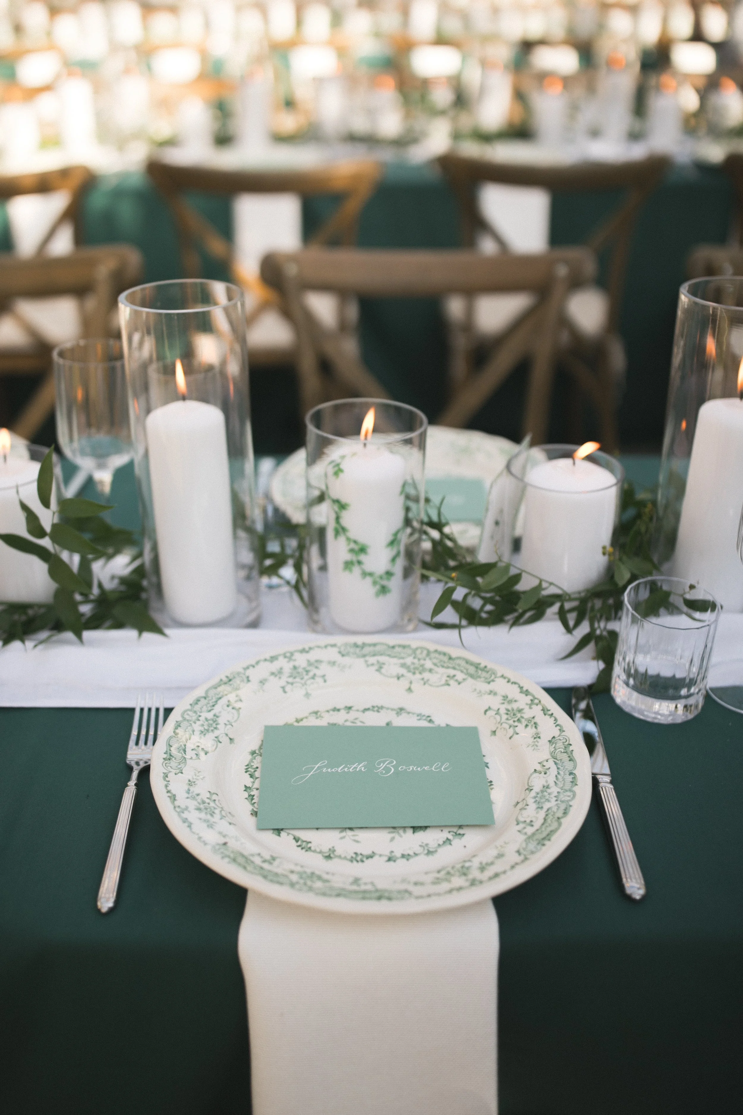 luxury-wedding-table-styling-marquee-uk.jpg