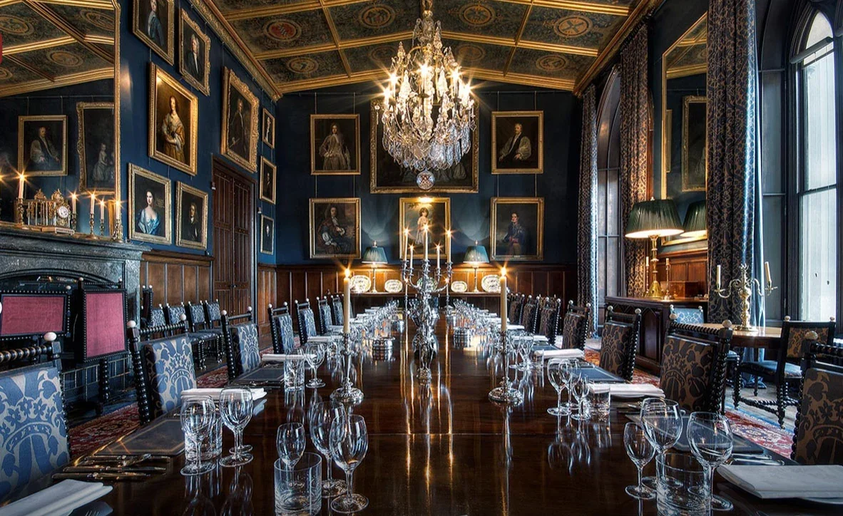eastnor-castle-wedding-florist-the-way-to-bloom.webp