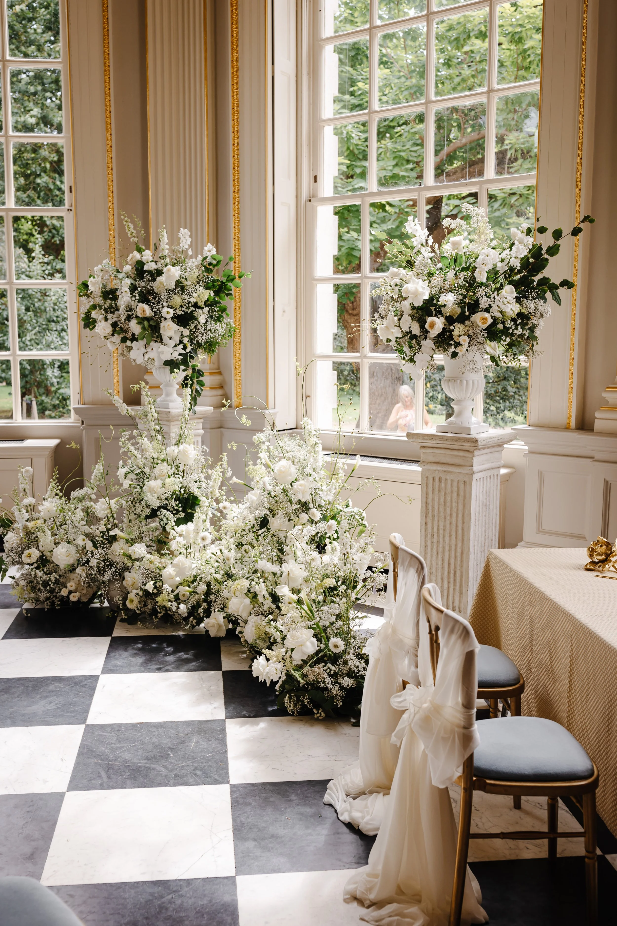 luxury-wedding-florist-london-the-way-to-bloom.jpg