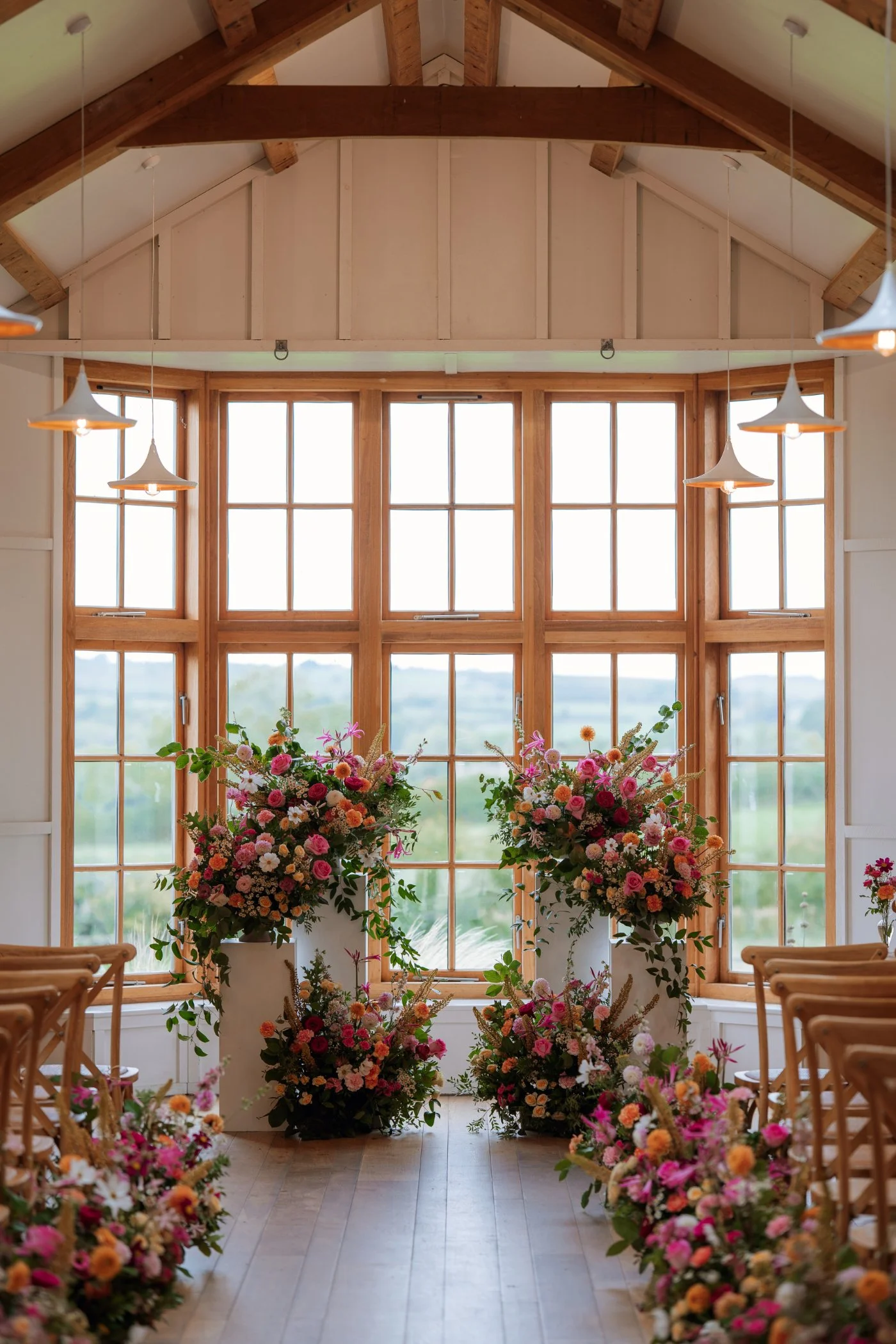 the-way-to-bloom-hyde-house-wedding-florist-15.jpeg