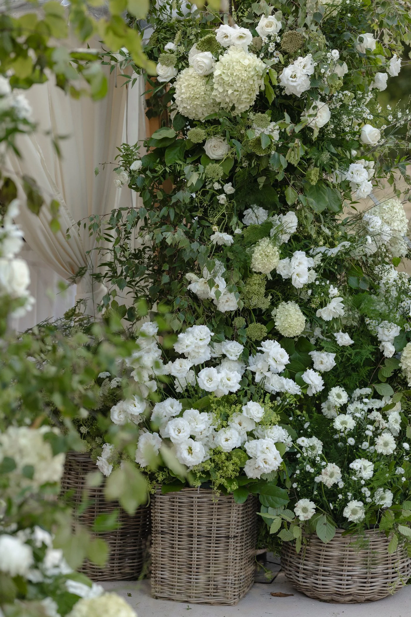 the-way-to-bloom-cornwell-manor-wedding-florist-06.jpeg