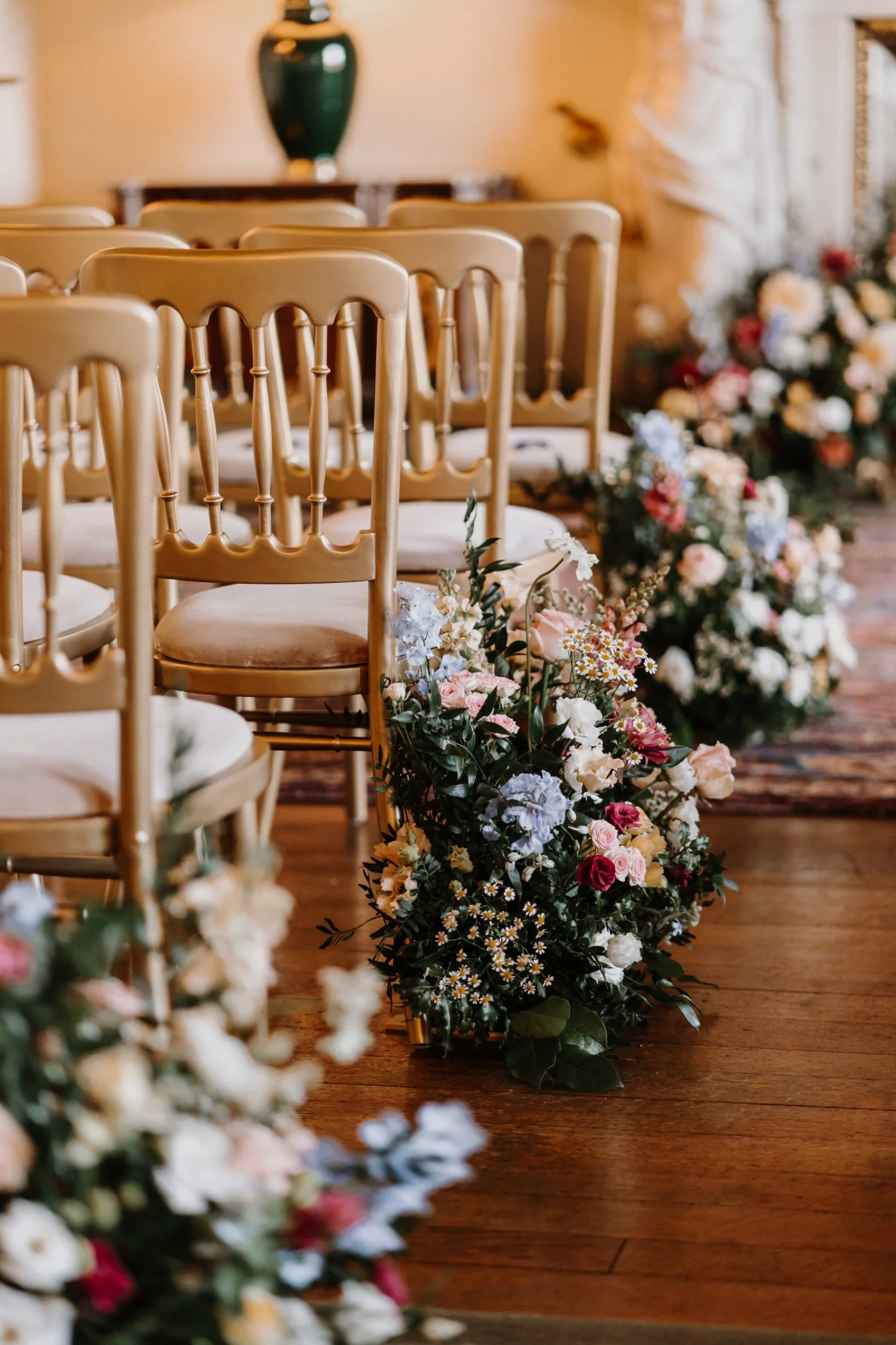the-way-to-bloom-somerly-house-wedding-florist-07.jpeg