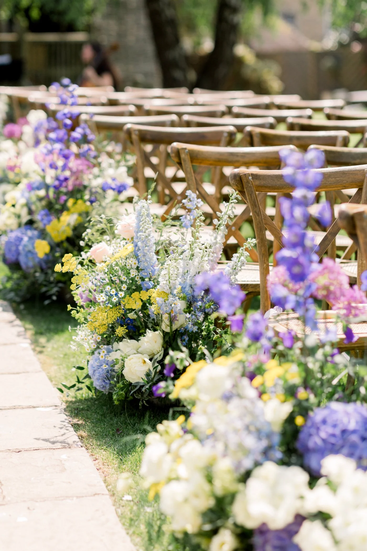 the-way-to-bloom-hyde-house-wedding-florist-01.jpeg