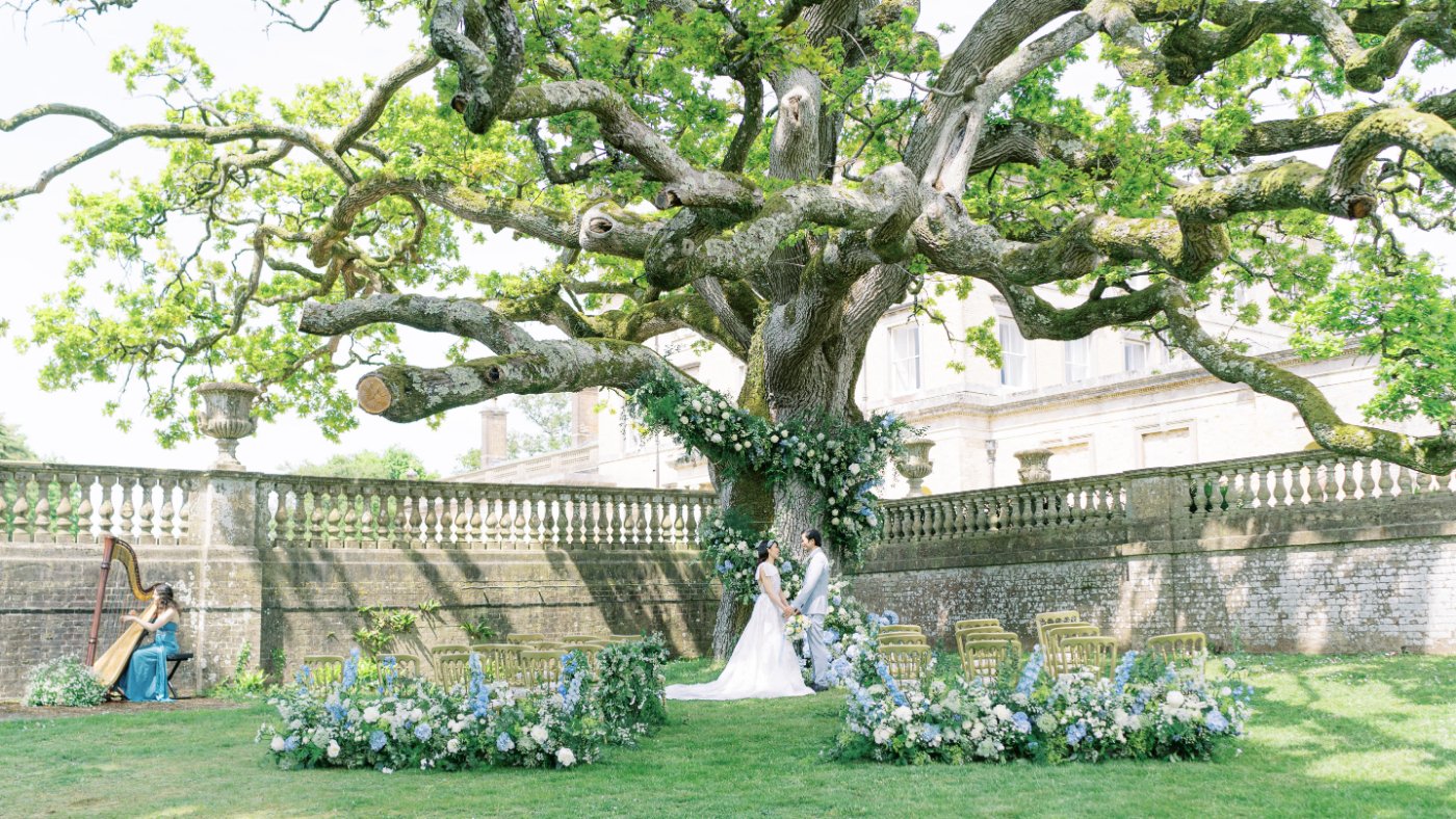 the-way-to-bloom-somerly-house-wedding-florist-21.jpeg