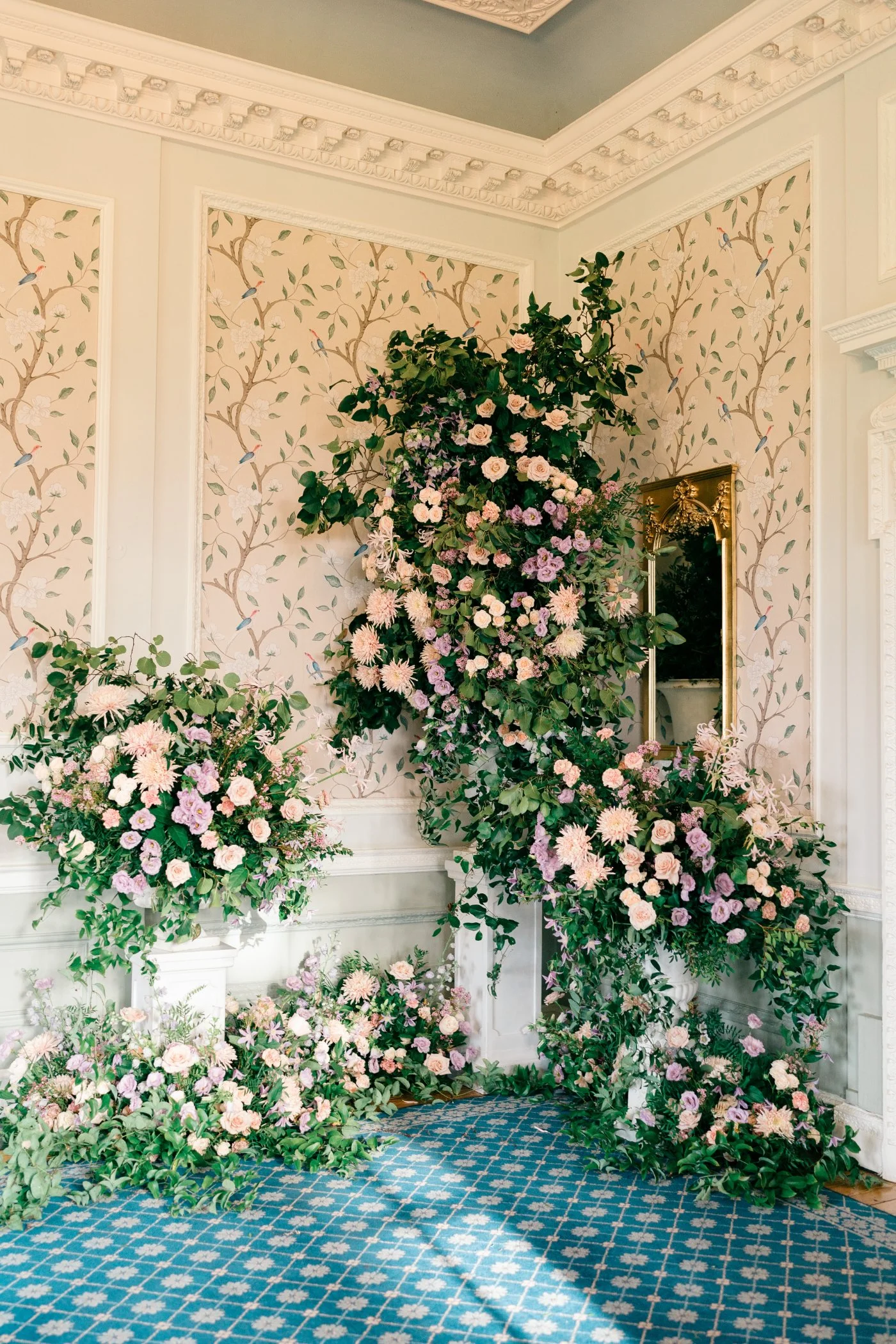 the-way-to-bloom-hedsor-house-wedding-florist-15.jpeg
